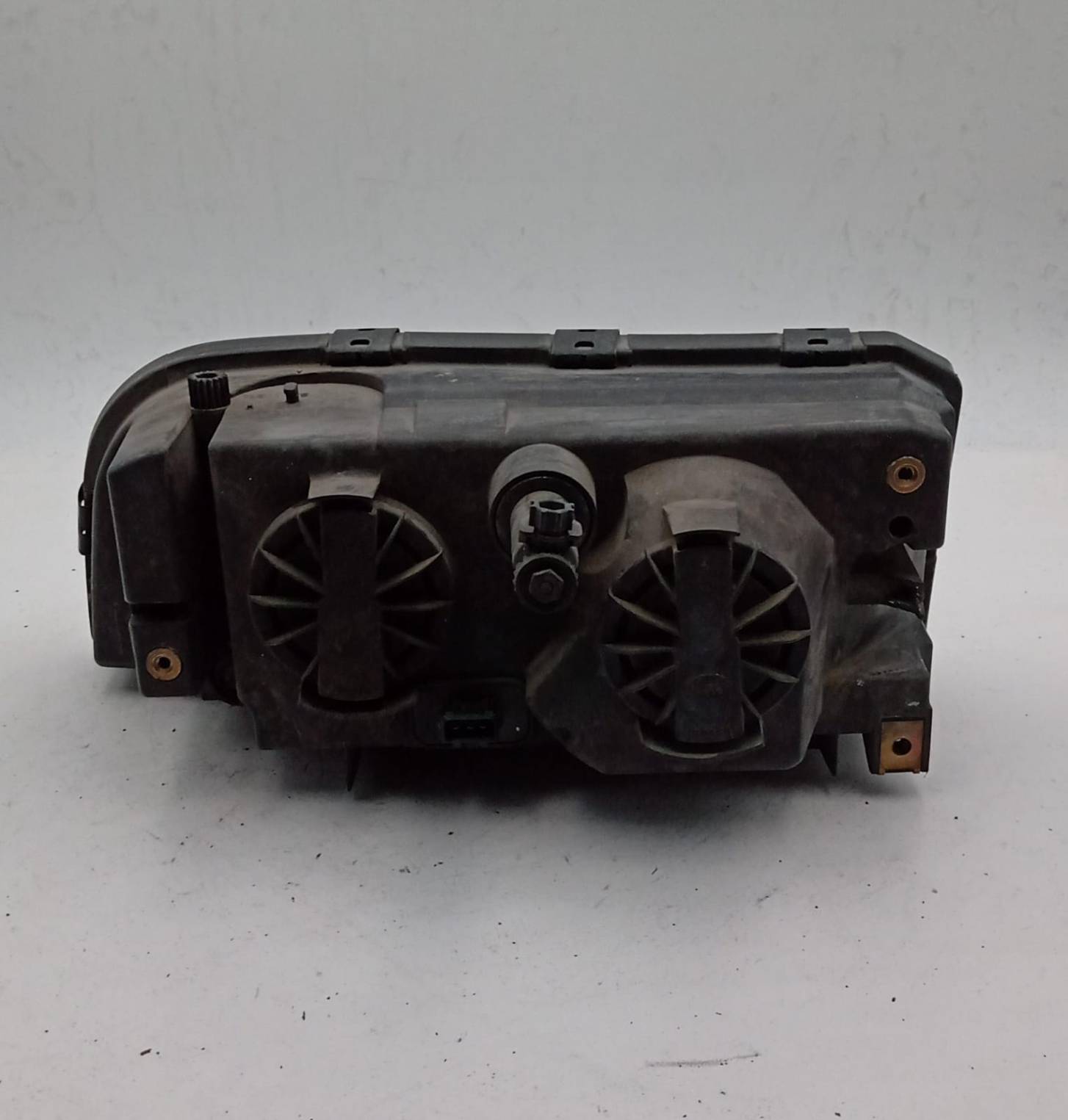 Fanale anteriore destro