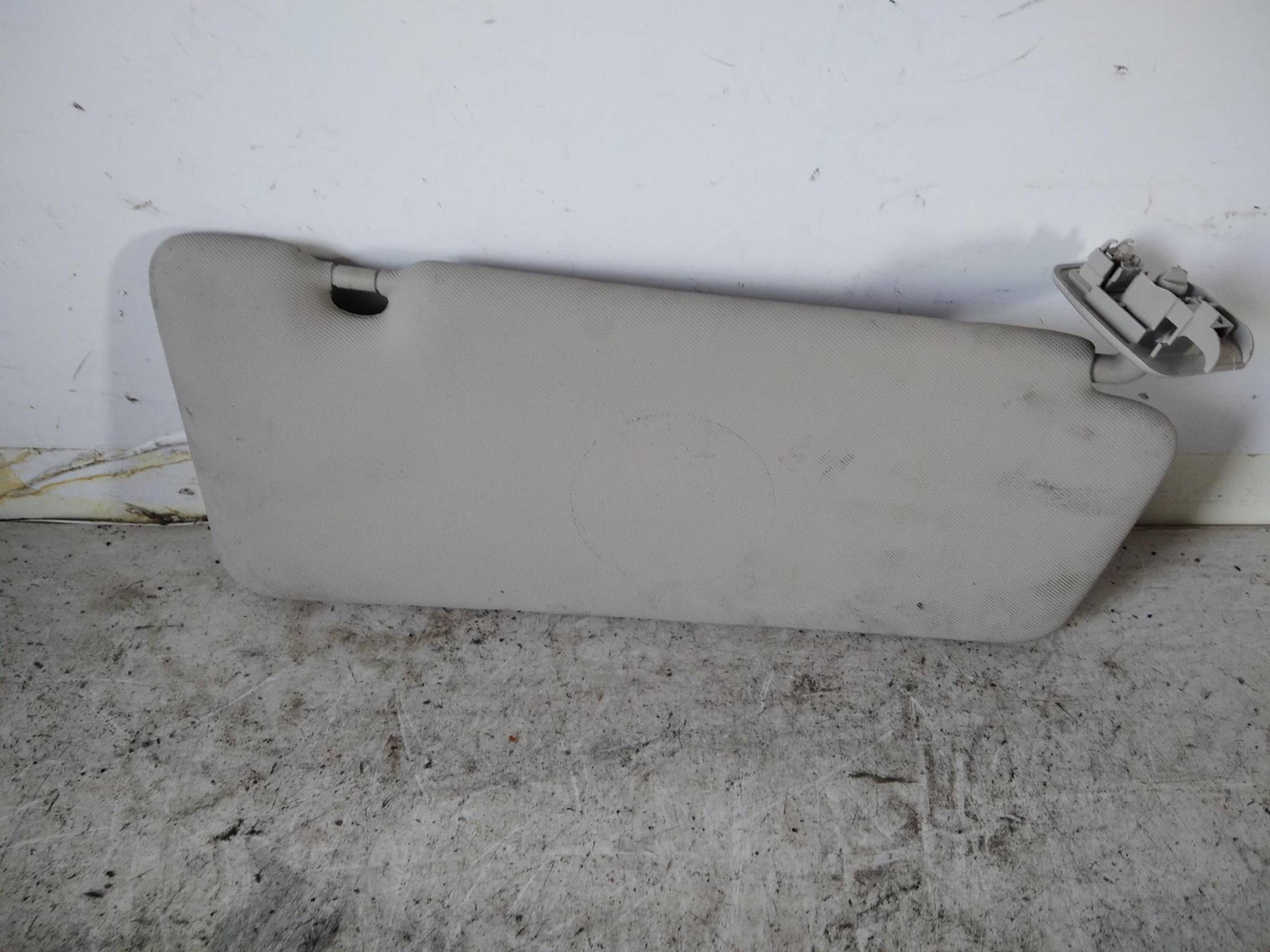 Aletta parasole parabrezza sx.