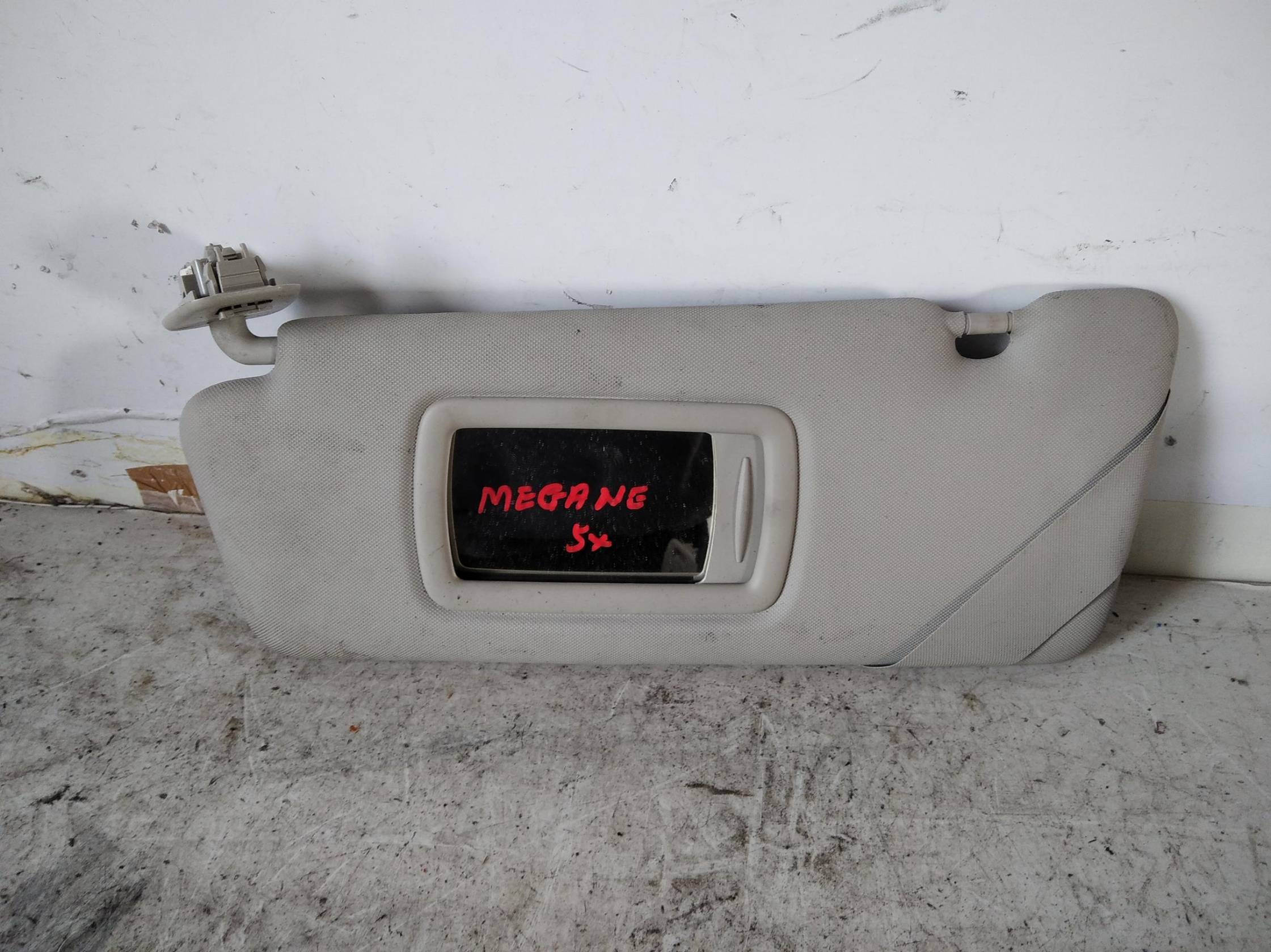 Aletta parasole parabrezza sx.