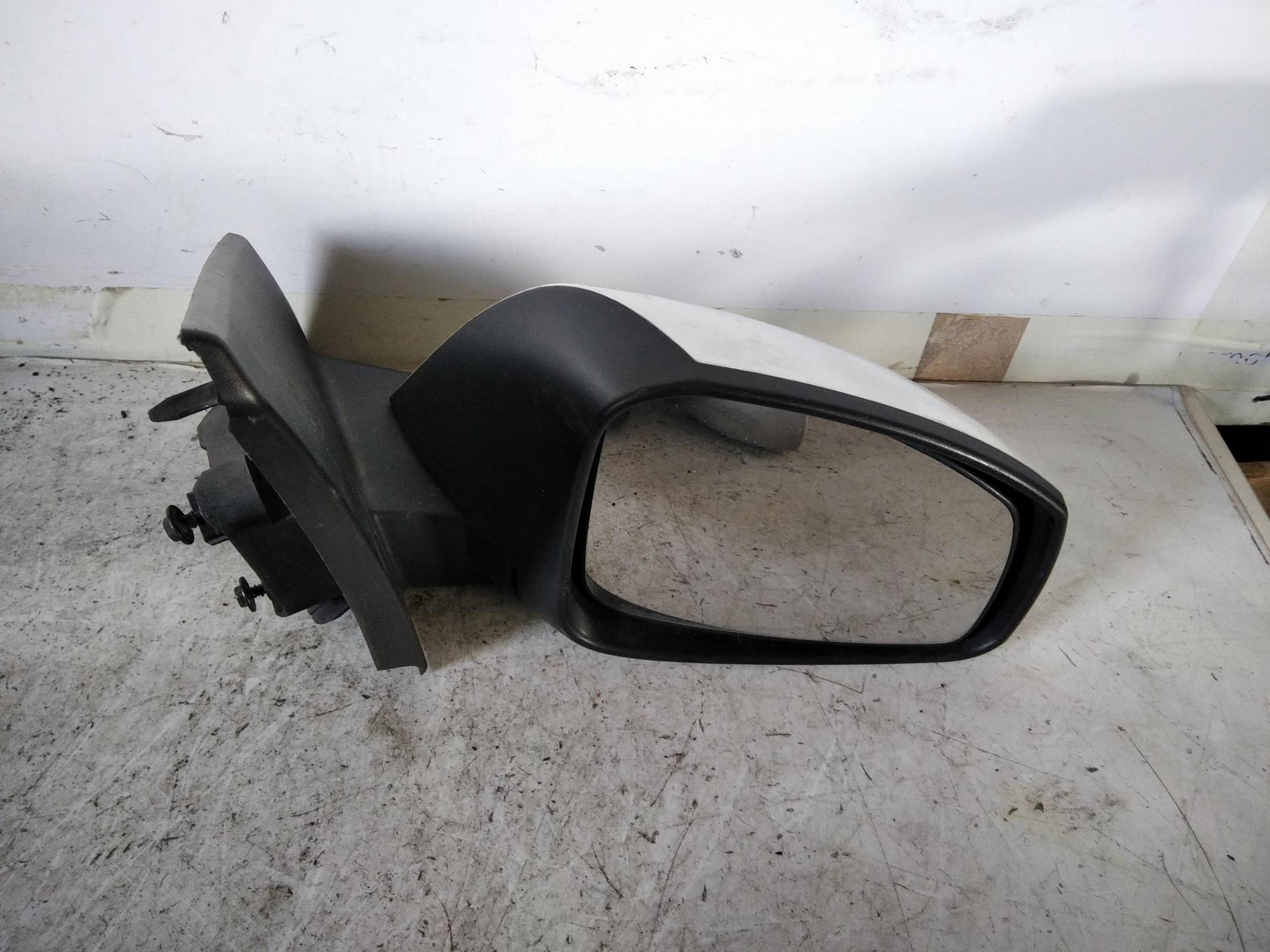 Retrovisore est. regolaz. elettr. dx.