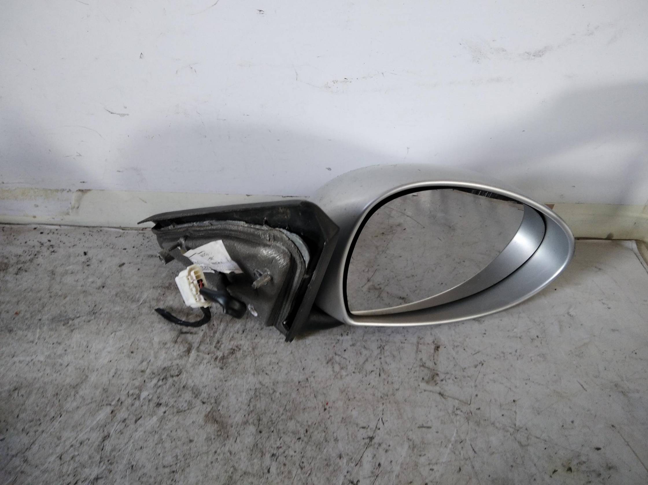 Retrovisore est. regolaz. elettr. dx.