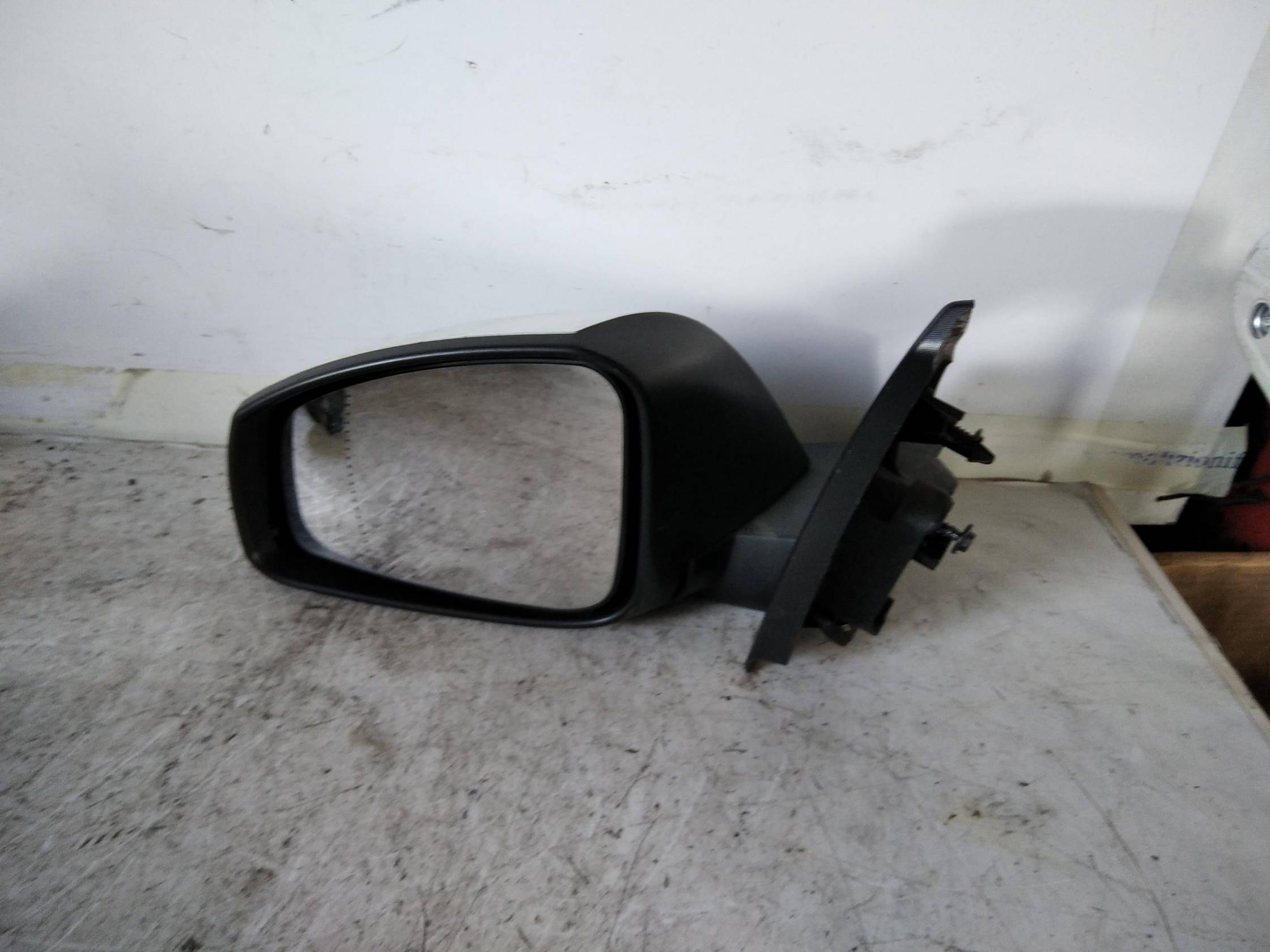 Retrovisore est. regolaz. elettr. sx.