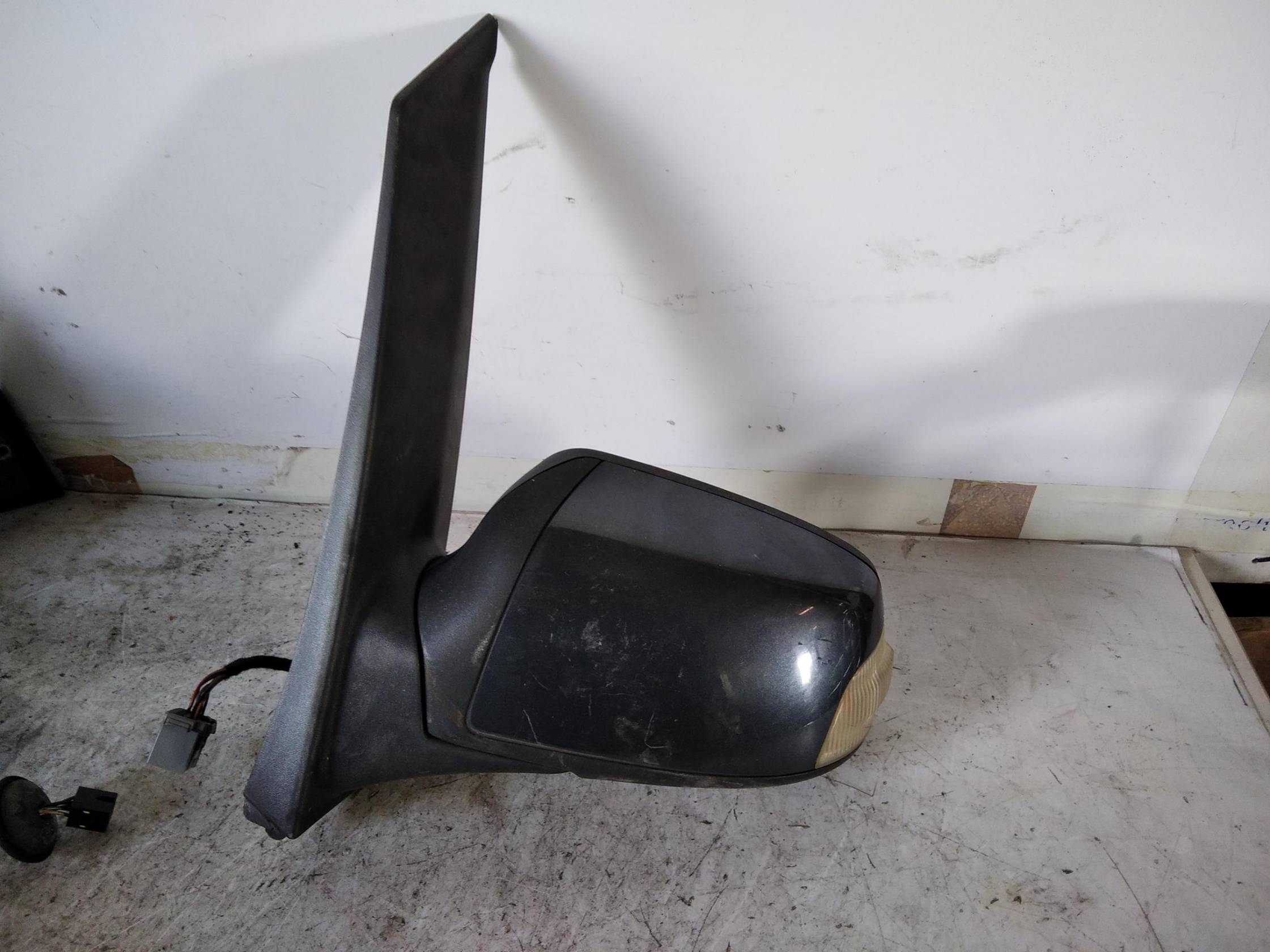 Retrovisore est. regolaz. elettr. sx.