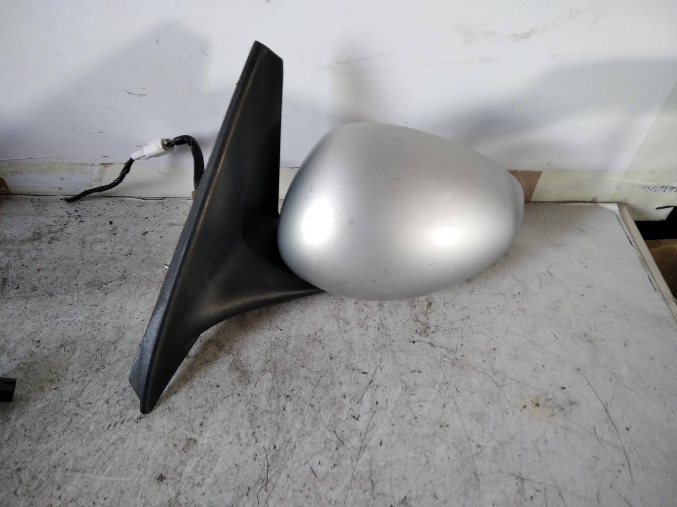 Retrovisore est. regolaz. elettr. sx.