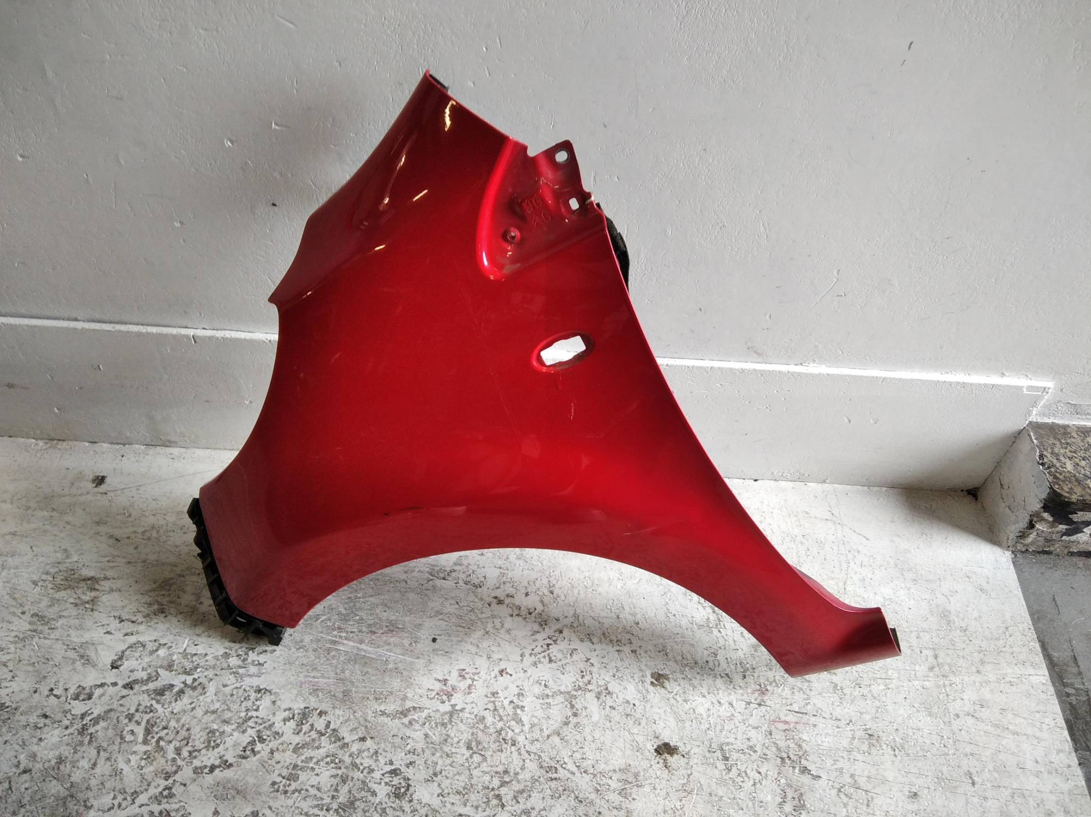 Parafango ant. sx.