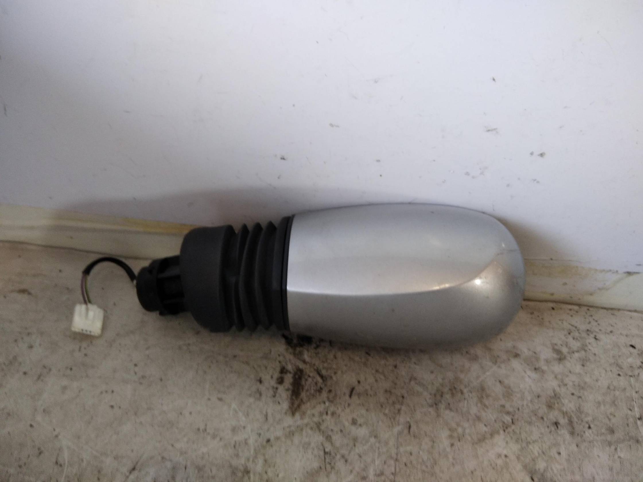 Retrovisore est. regolaz. elettr. sx.