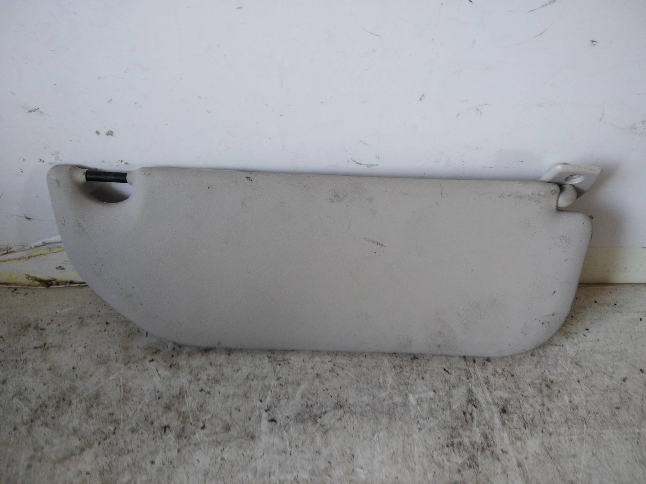 Aletta parasole parabrezza sx.