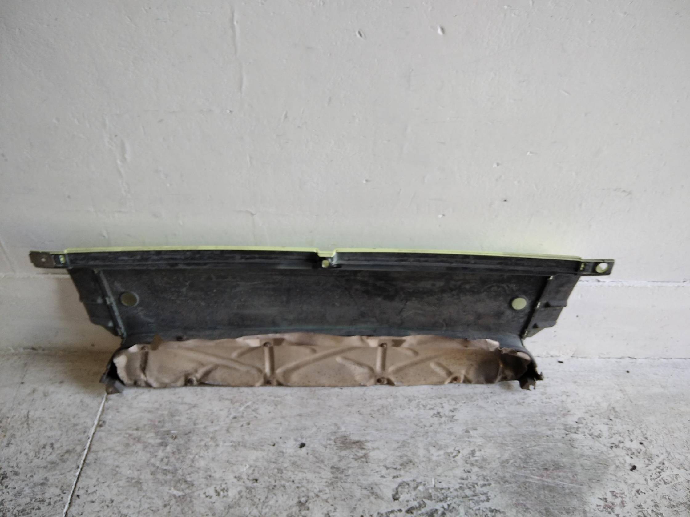 Paraurti post. centr.