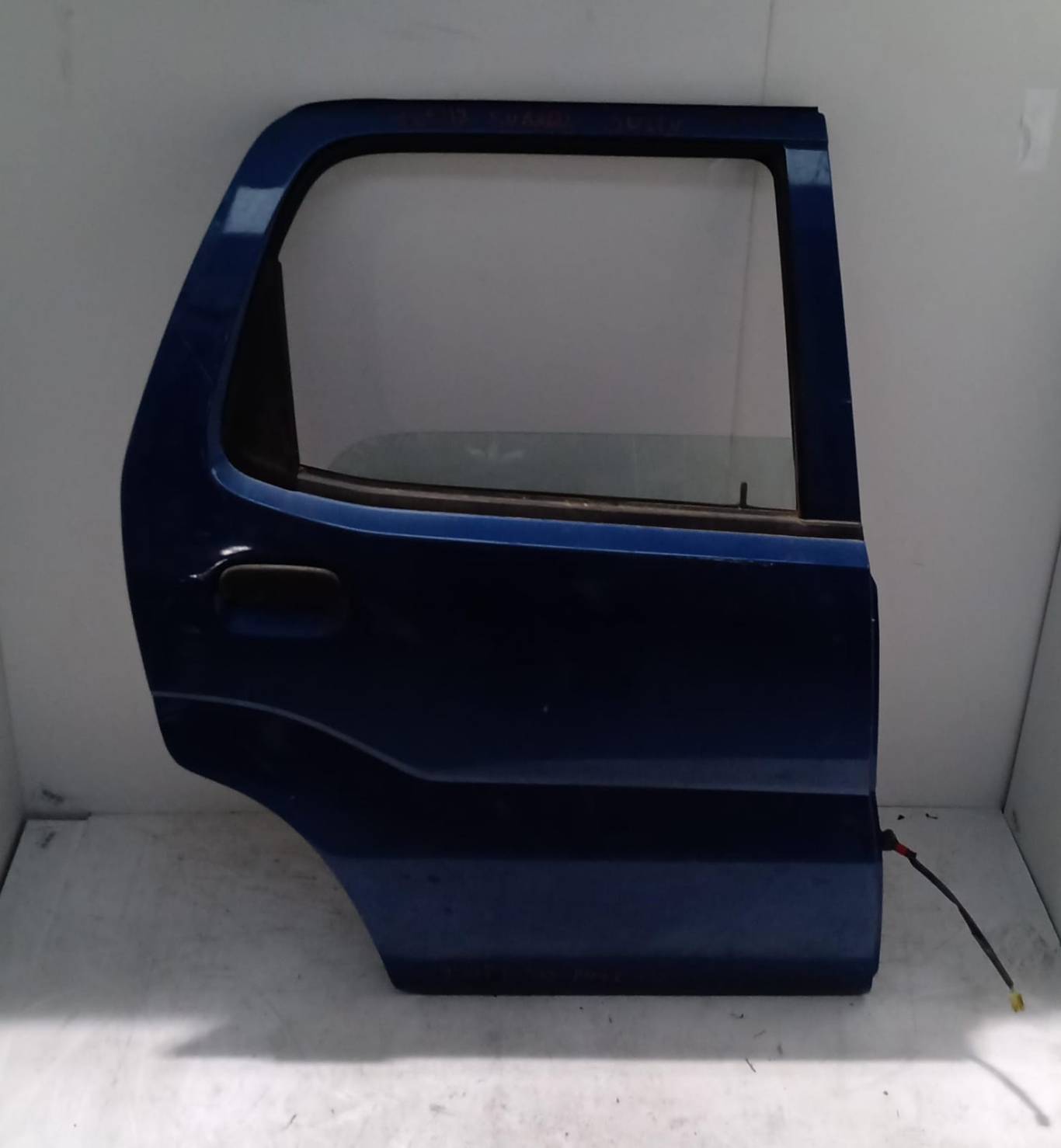 Porta posteriore destra Porta posteriore destra