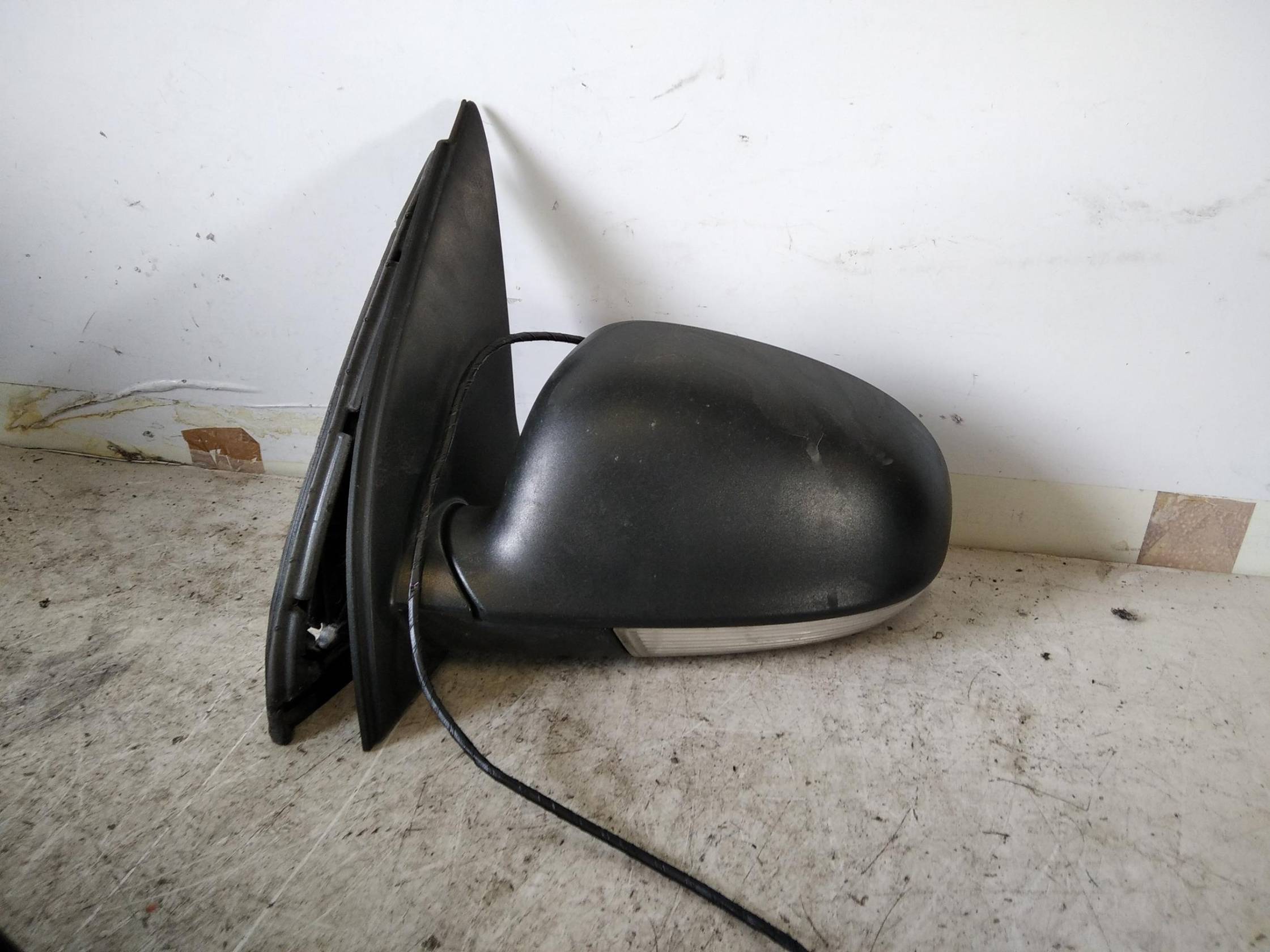 Retrovisore est. regolaz. elettr. sx.