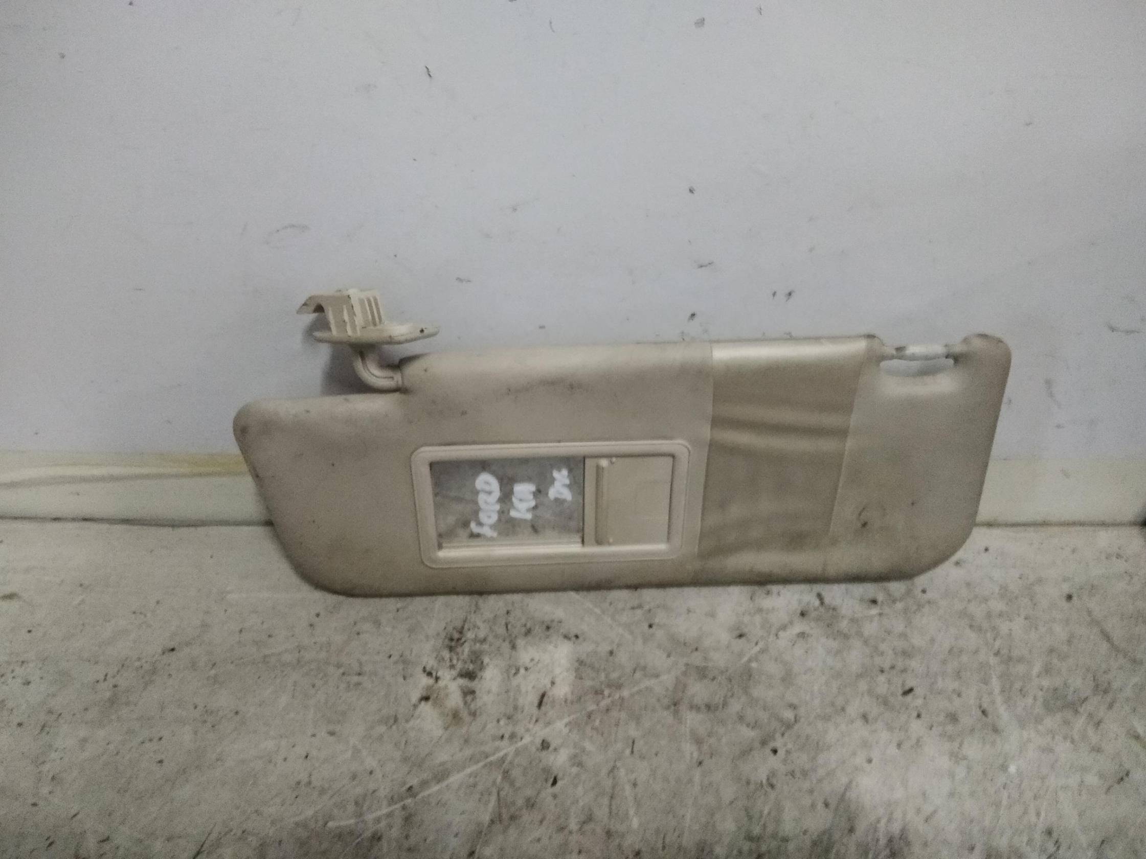 Aletta parasole parabrezza sx.