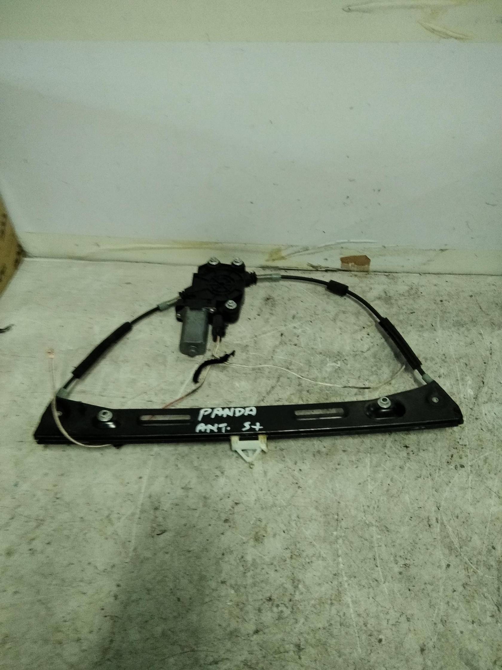 Alzacristallo elettr. porta ant. con motorino sx.