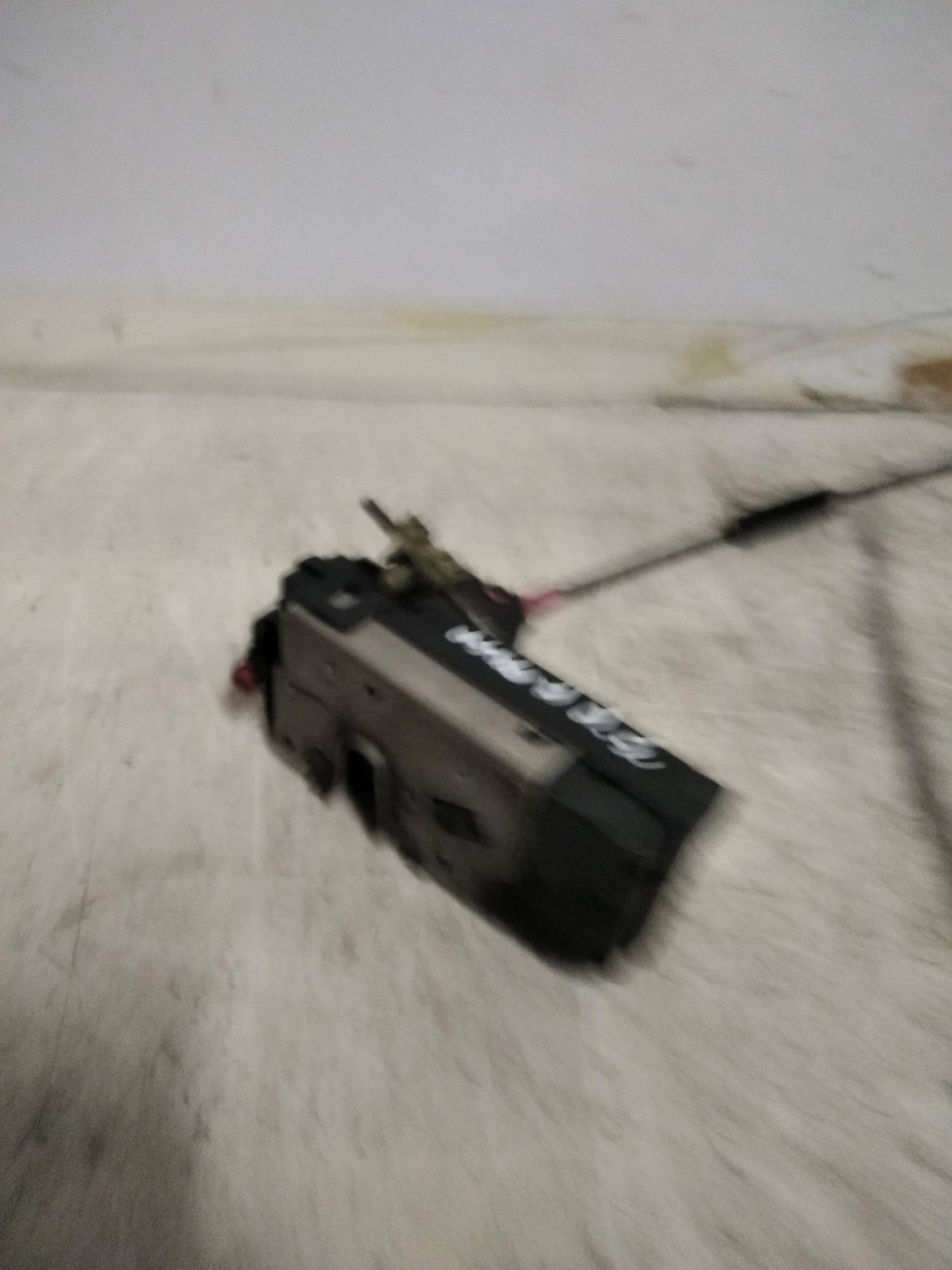 Serratura porta ant. sx.