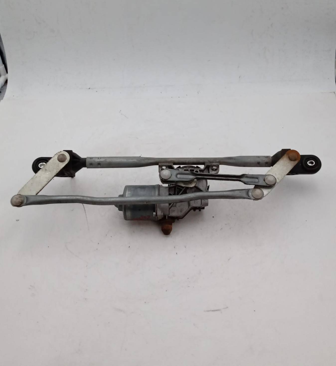 Motorino tergicristalli anteriore