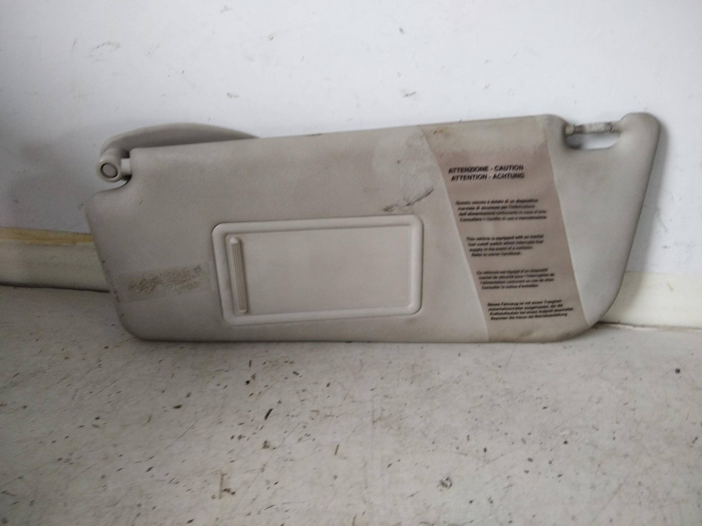 Aletta parasole parabrezza sx.