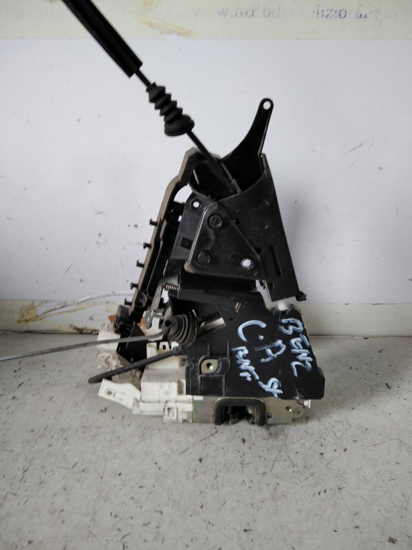 Serratura porta ant. sx.