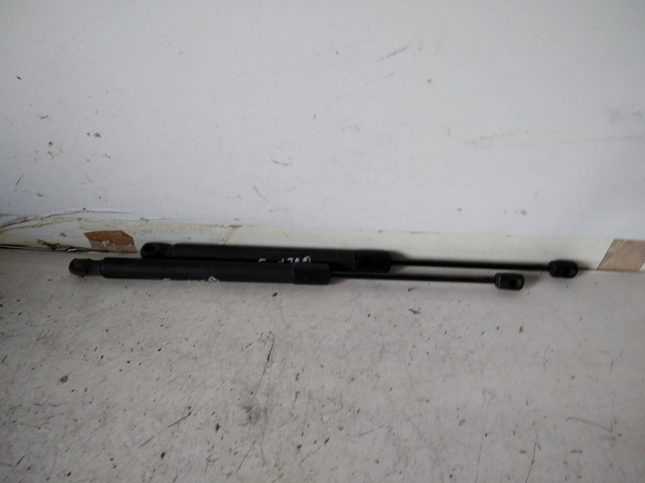 Asta ammortizzante portello post.