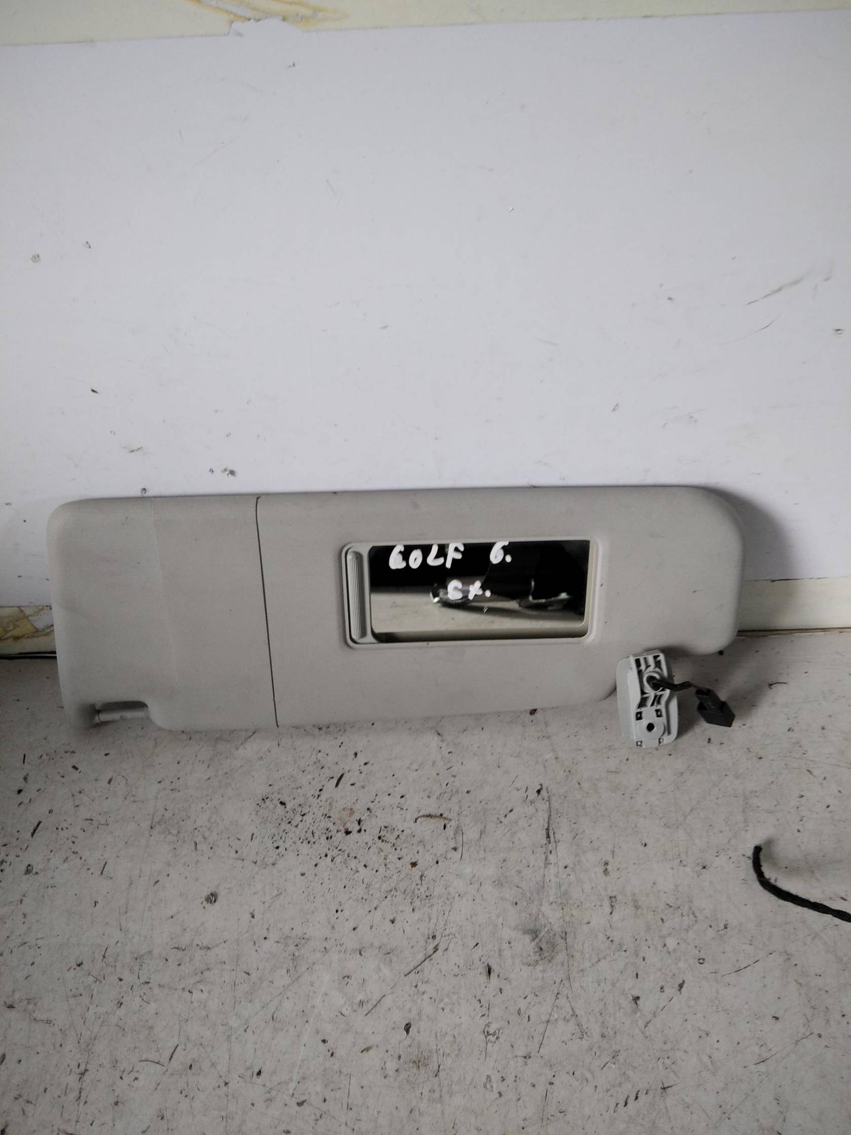 Aletta parasole parabrezza sx.