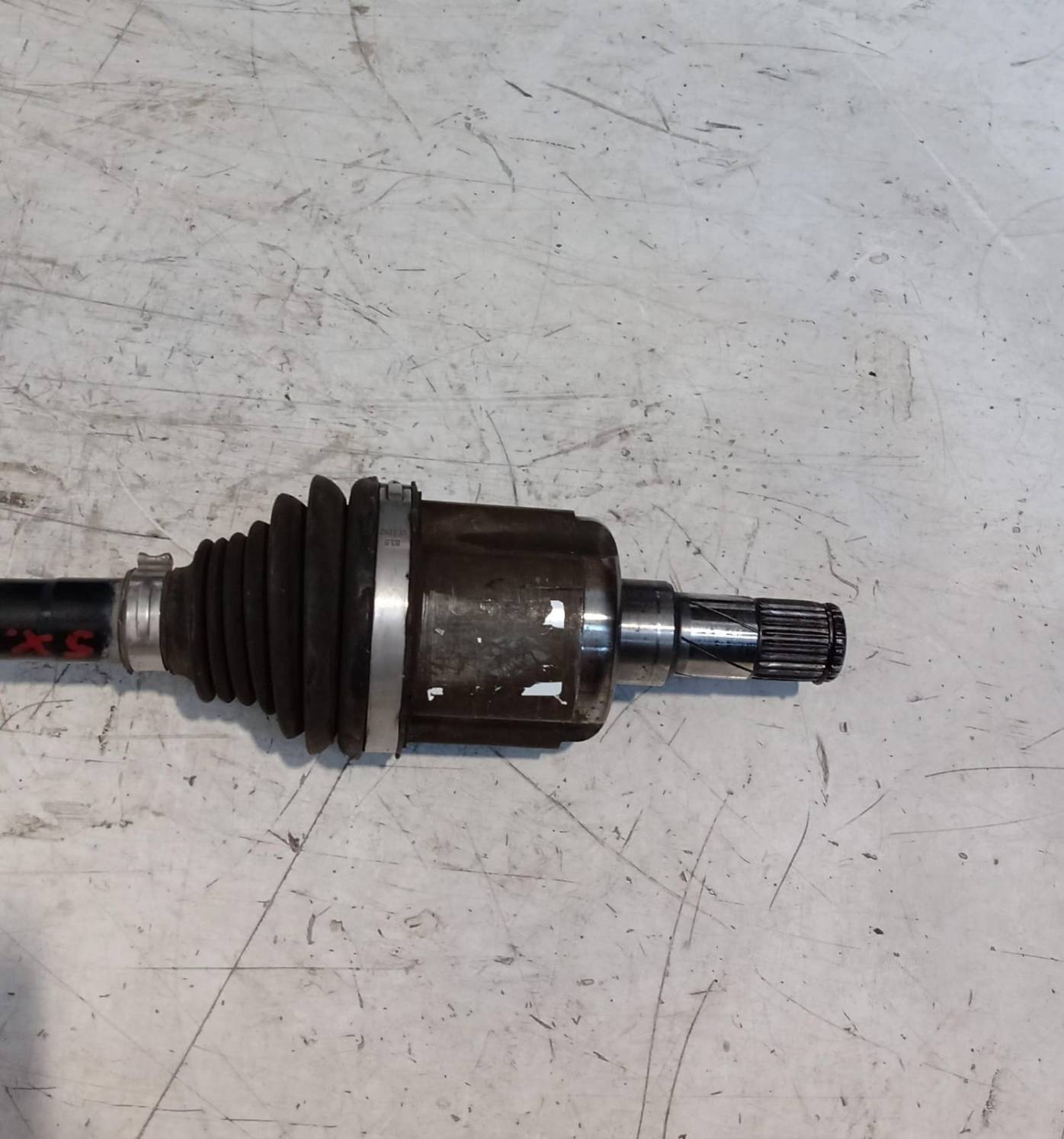 Semiasse anteriore sinistro