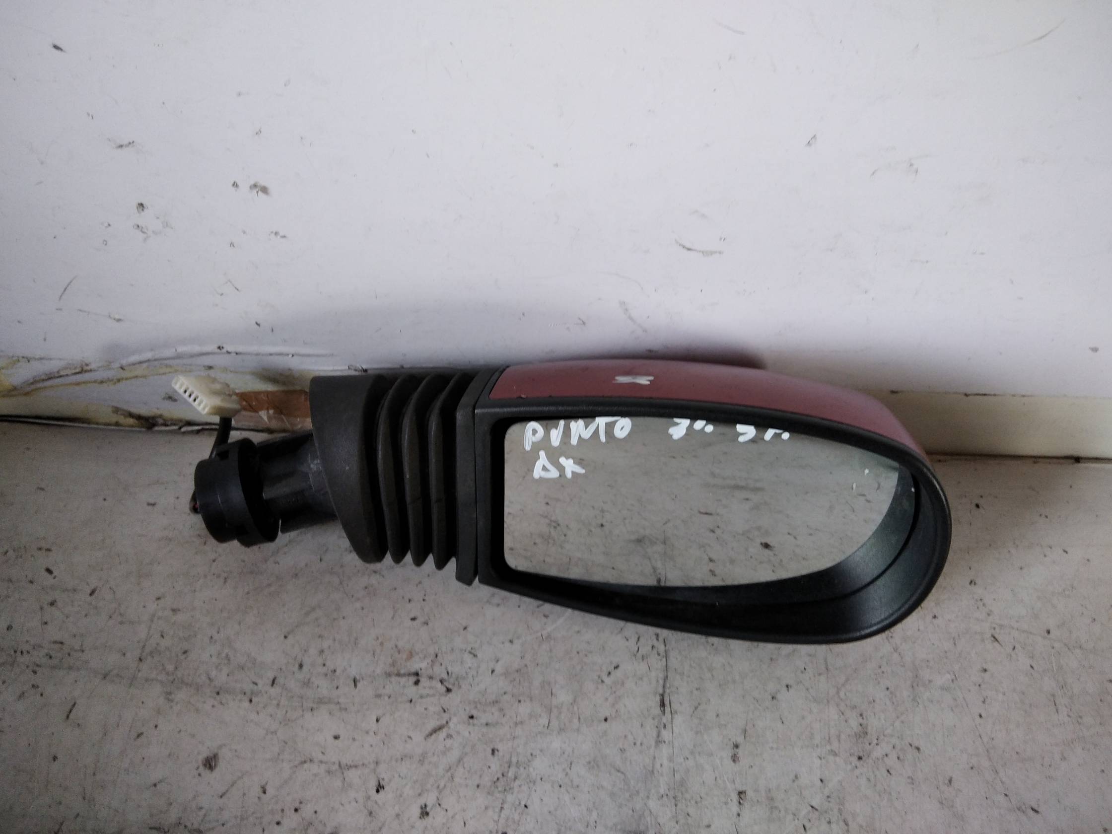 Retrovisore est. regolaz. elettr. dx.