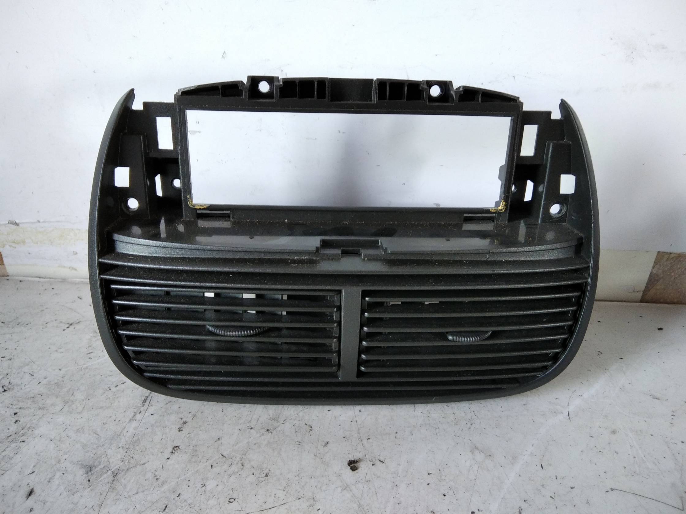 Bocchetta aria centr. cruscotto