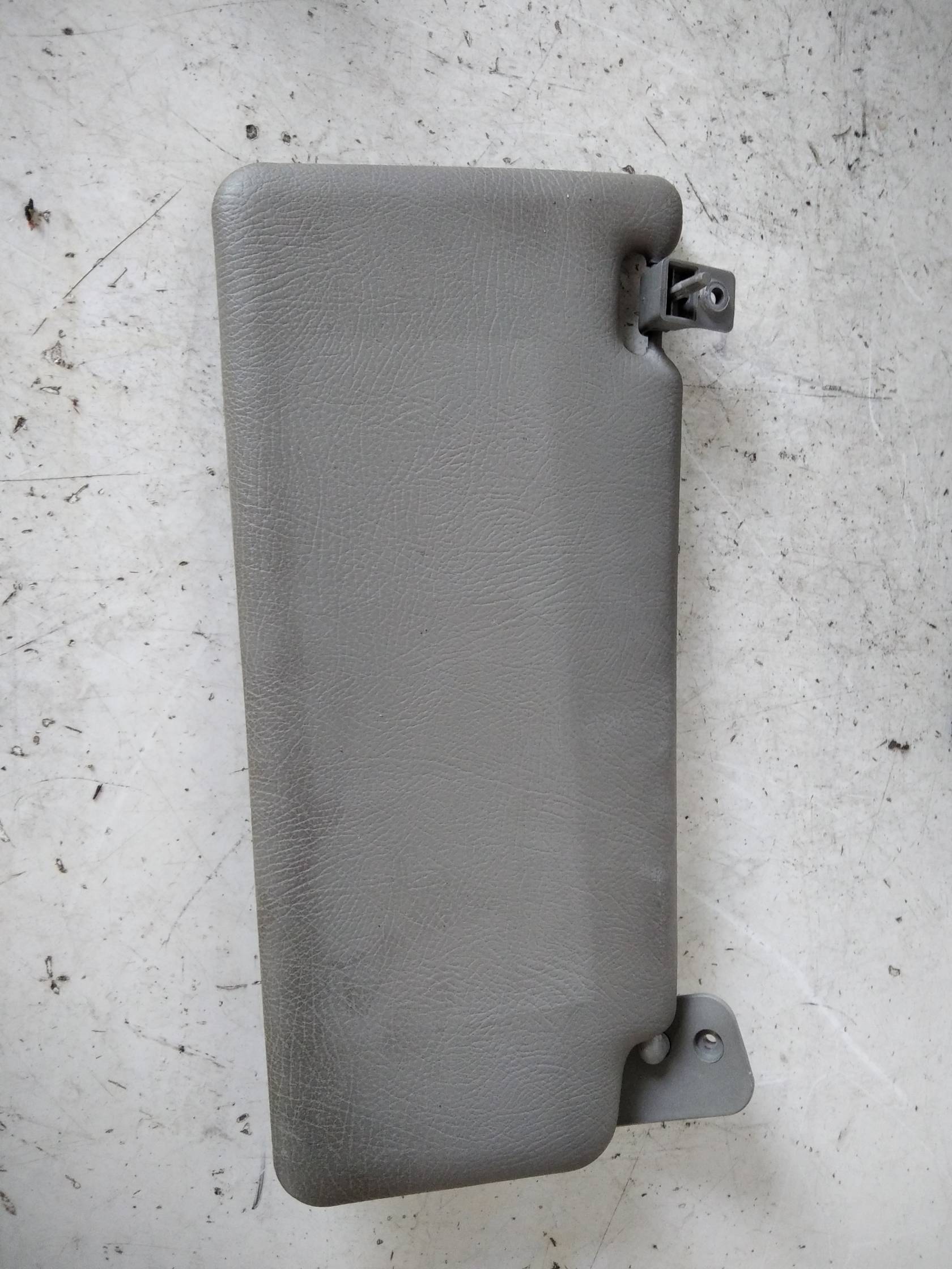 Aletta parasole parabrezza sx.