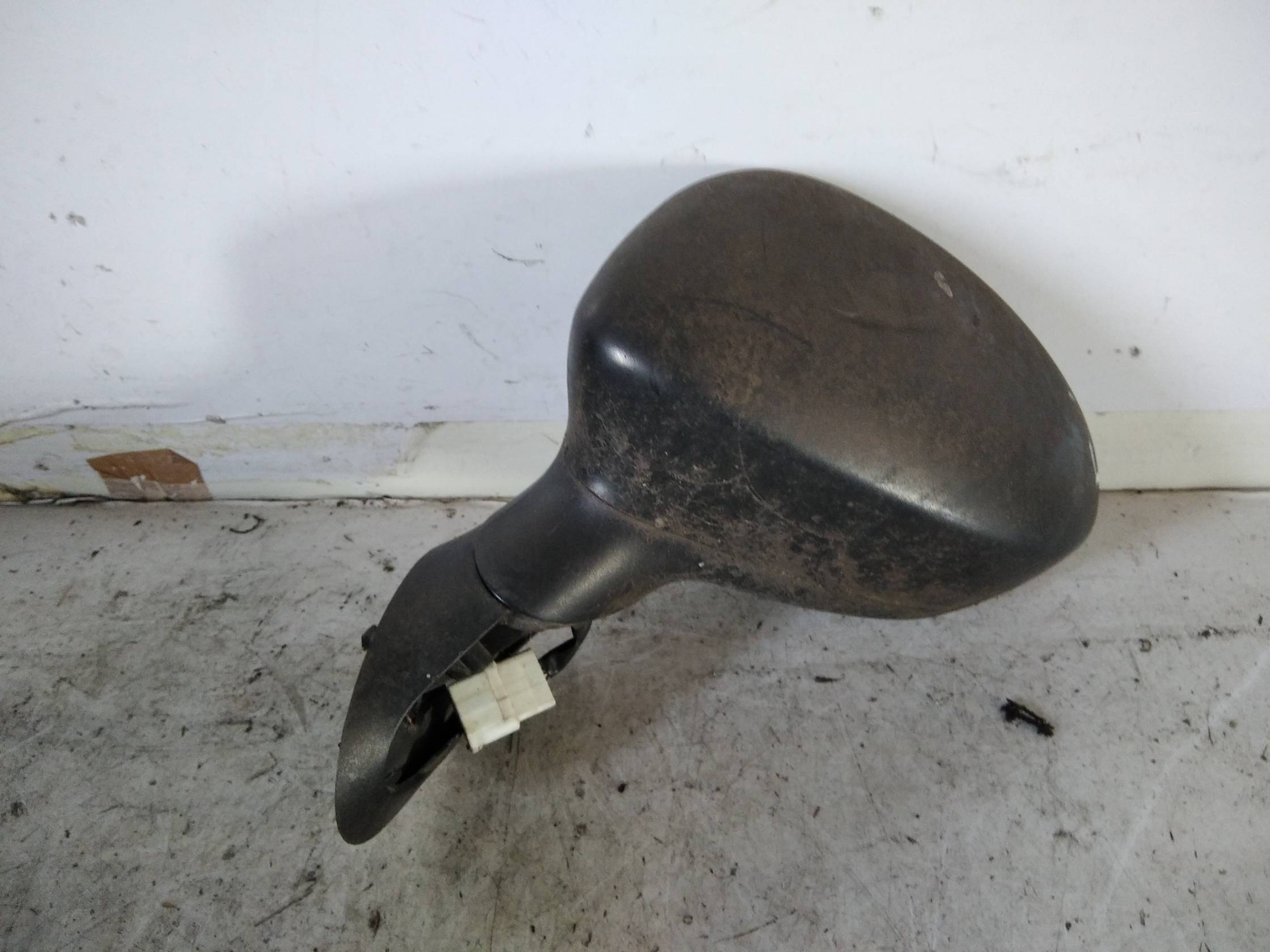 Retrovisore est. regolaz. elettr. sx.