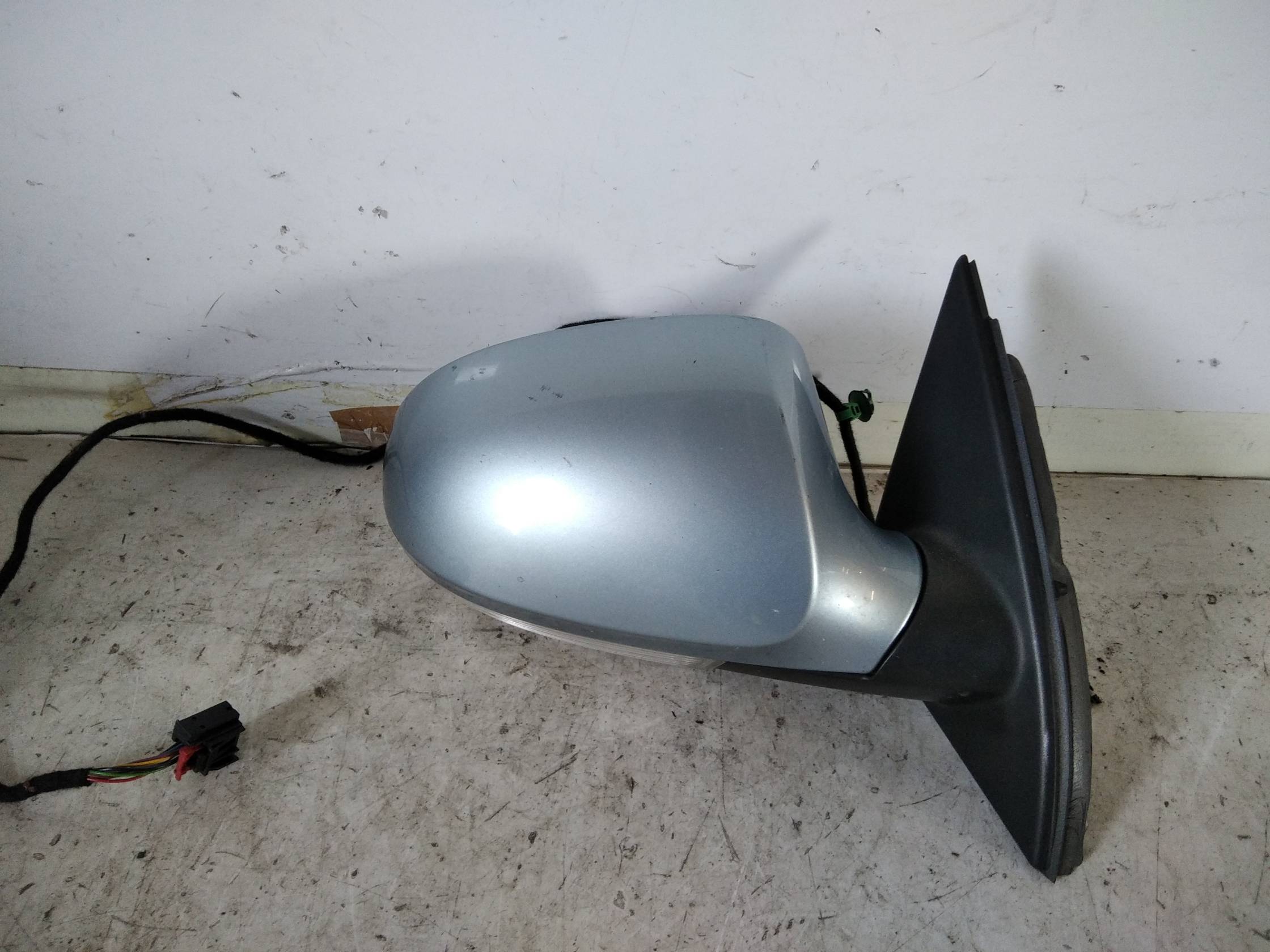 Retrovisore est. regolaz. elettr. sx.