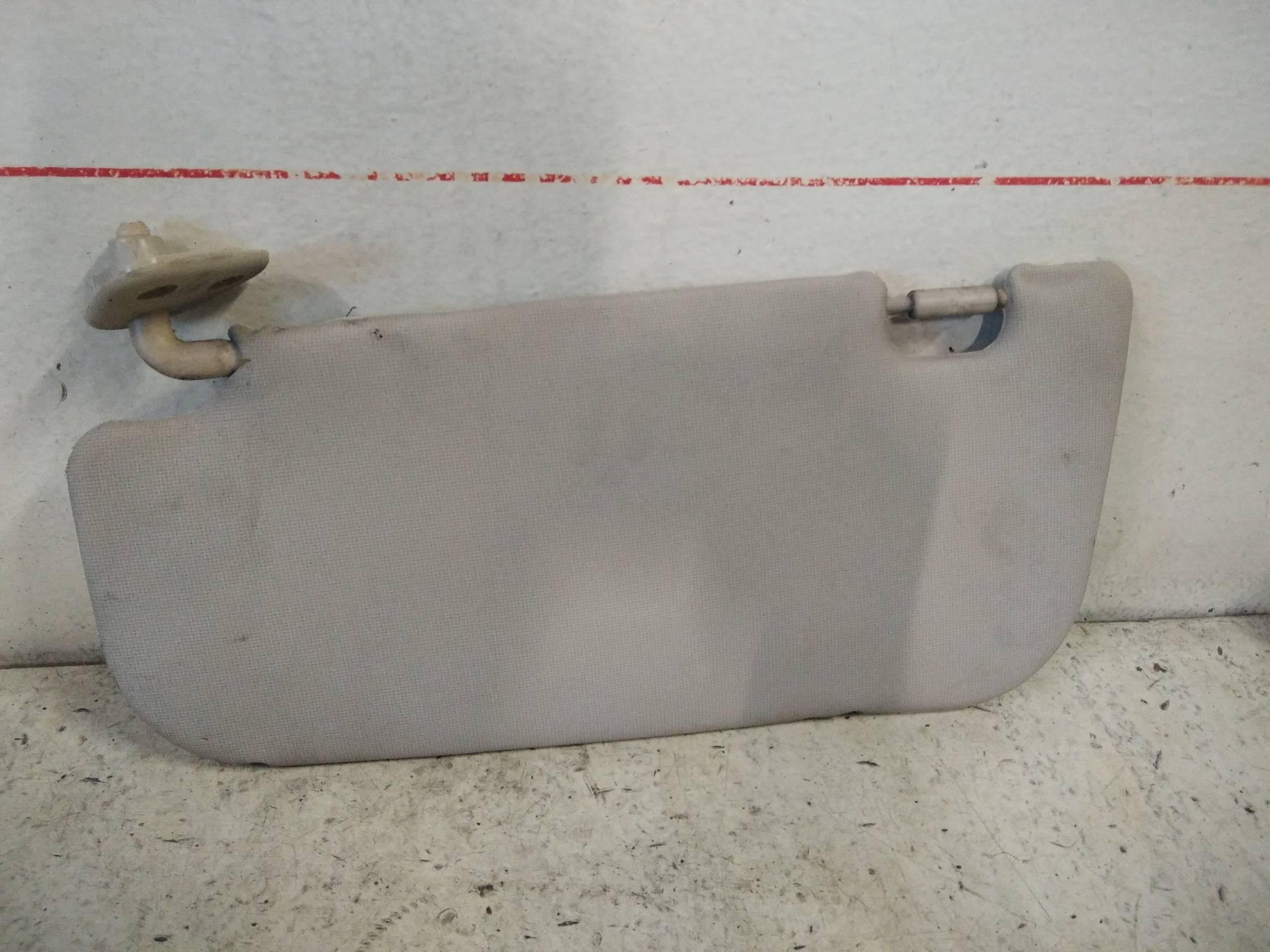 Aletta parasole parabrezza sx.