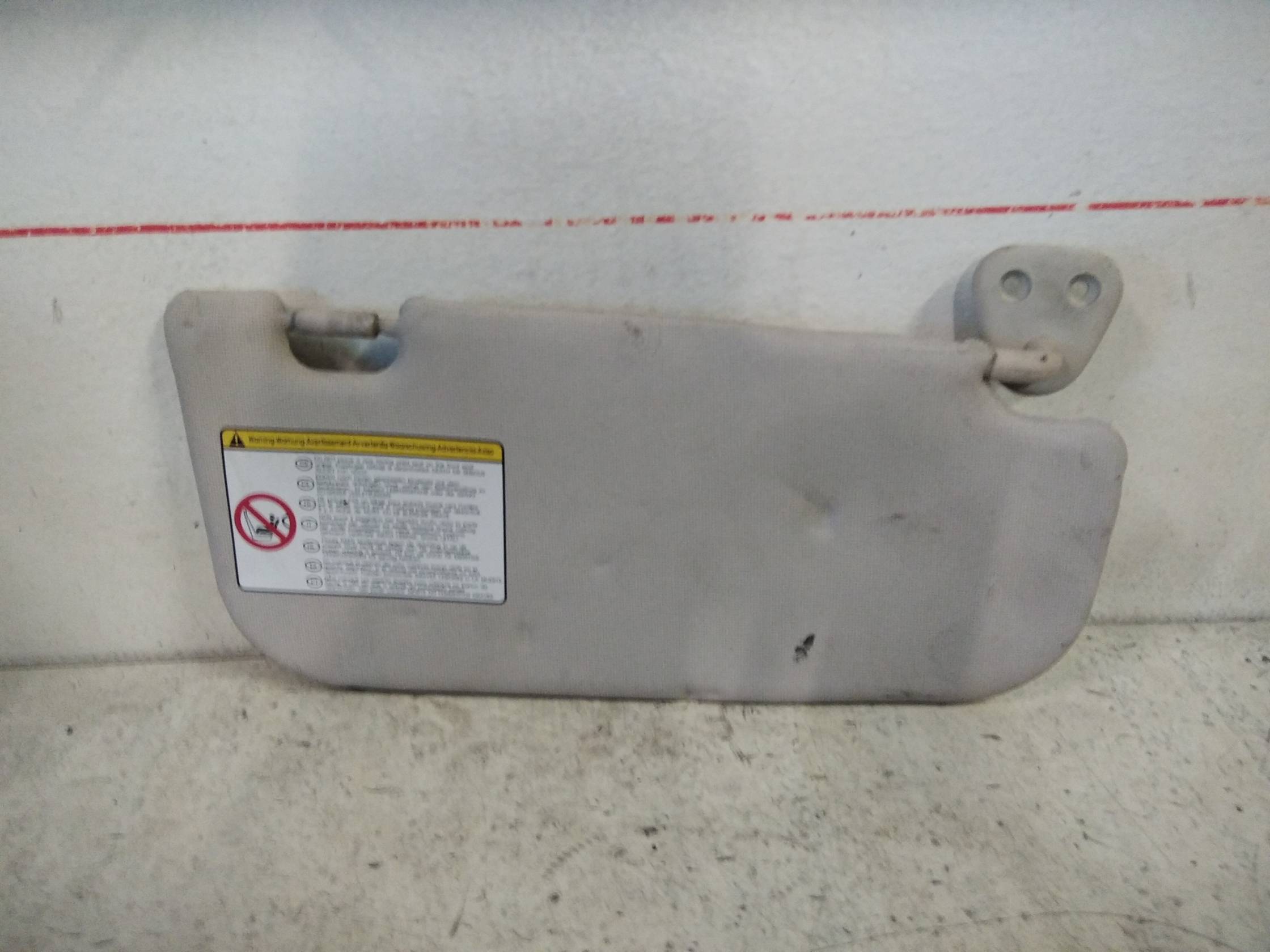 Aletta parasole parabrezza dx.