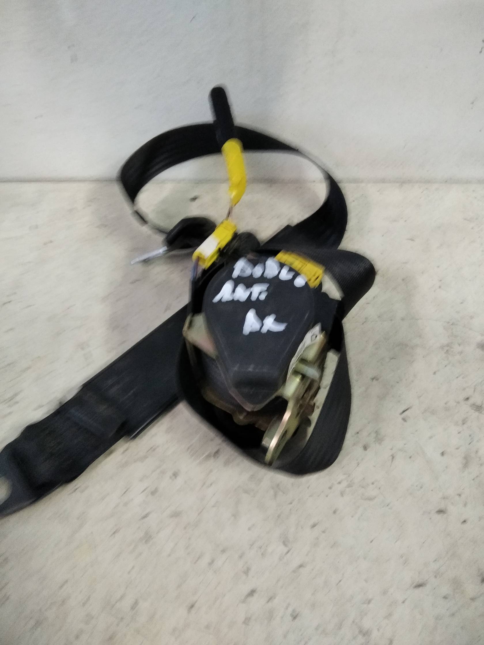 Cintura di sicurezza ant. dx.