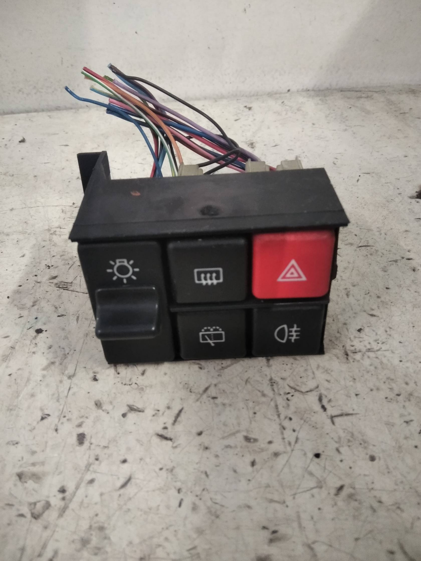 Interruttore blocco comando luci