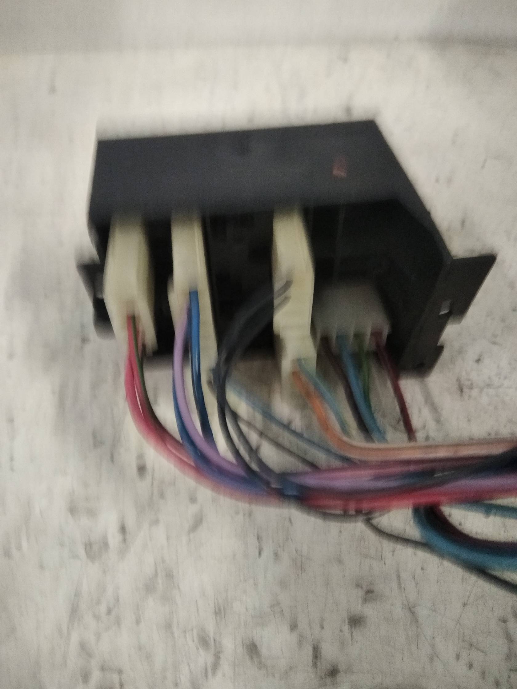 Interruttore blocco comando luci