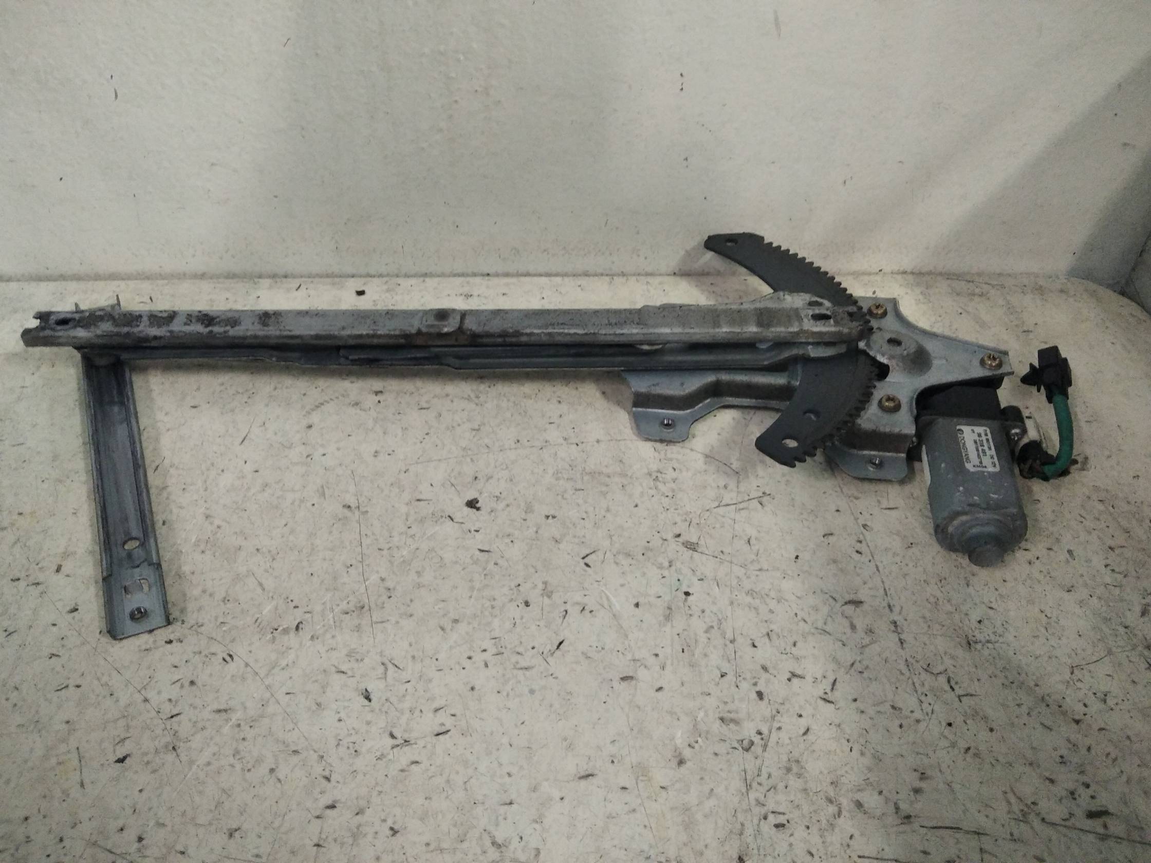 Alzacristallo elettr. porta ant. sx.