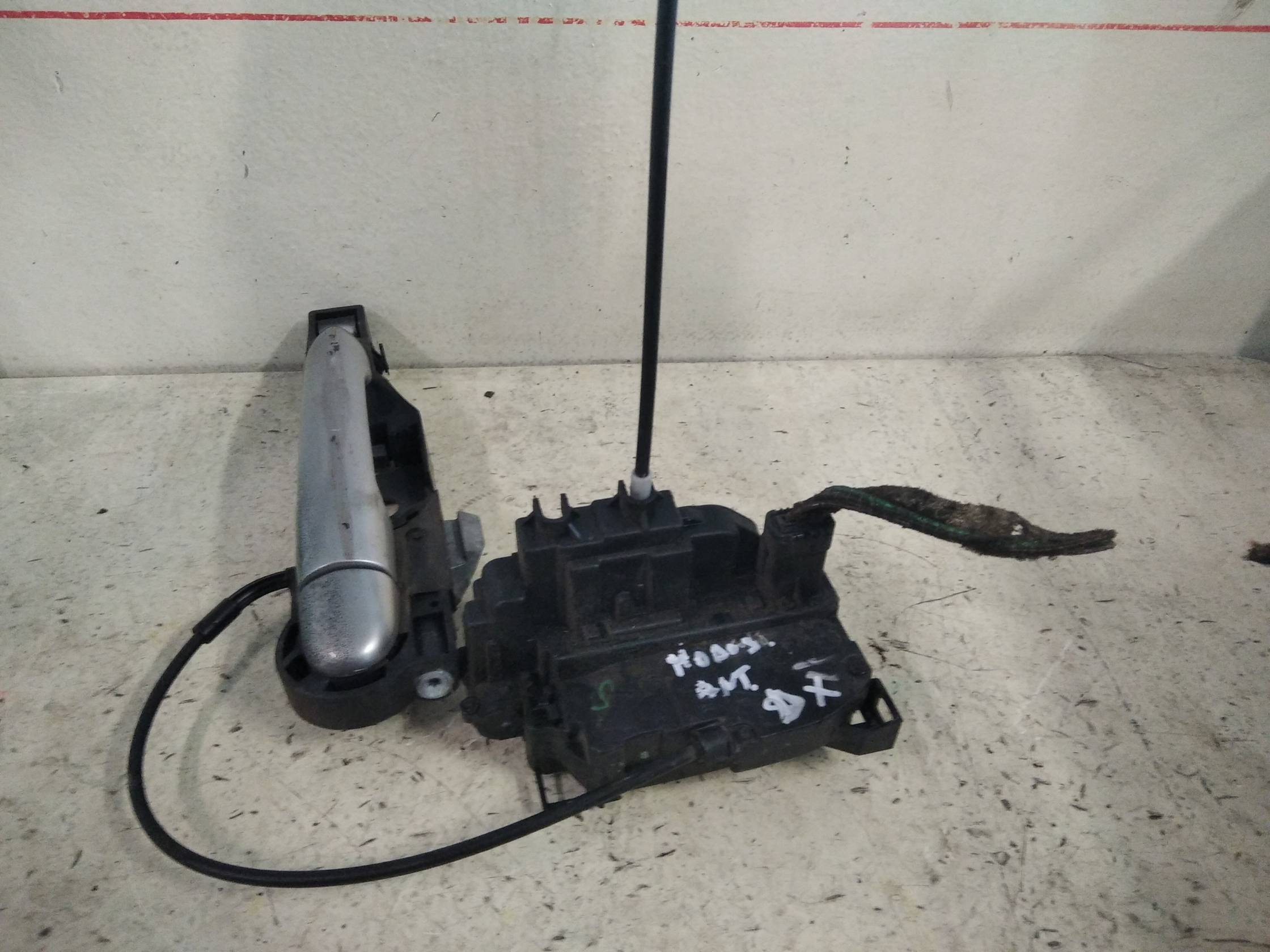 Serratura porta ant. dx.