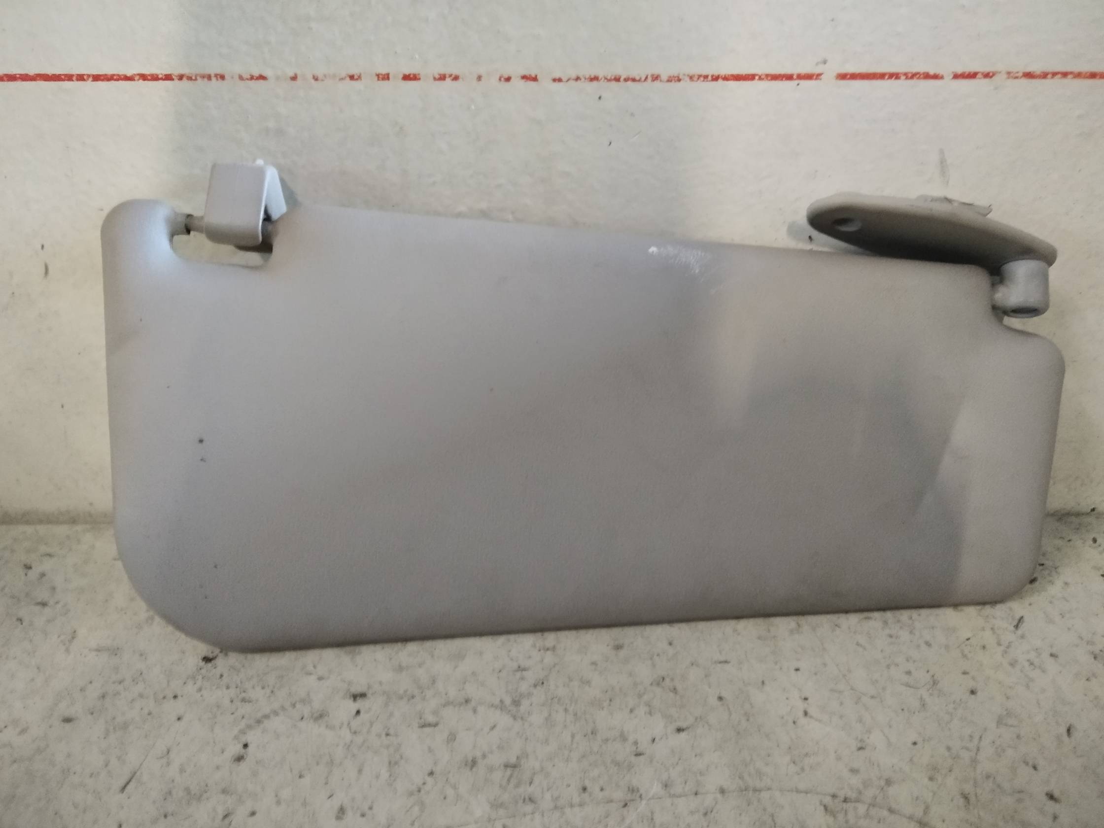 Aletta parasole parabrezza sx.