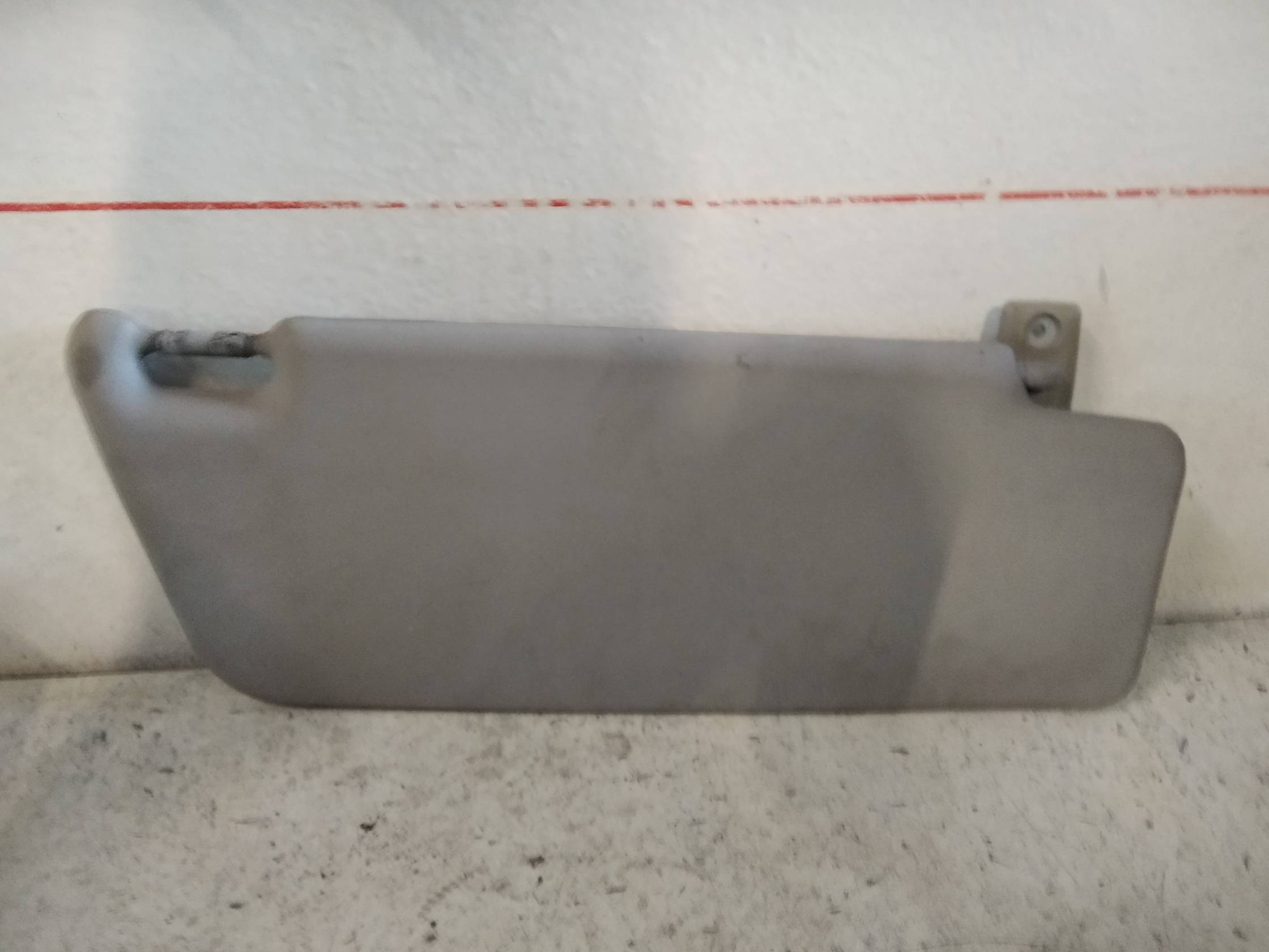 Aletta parasole parabrezza sx.