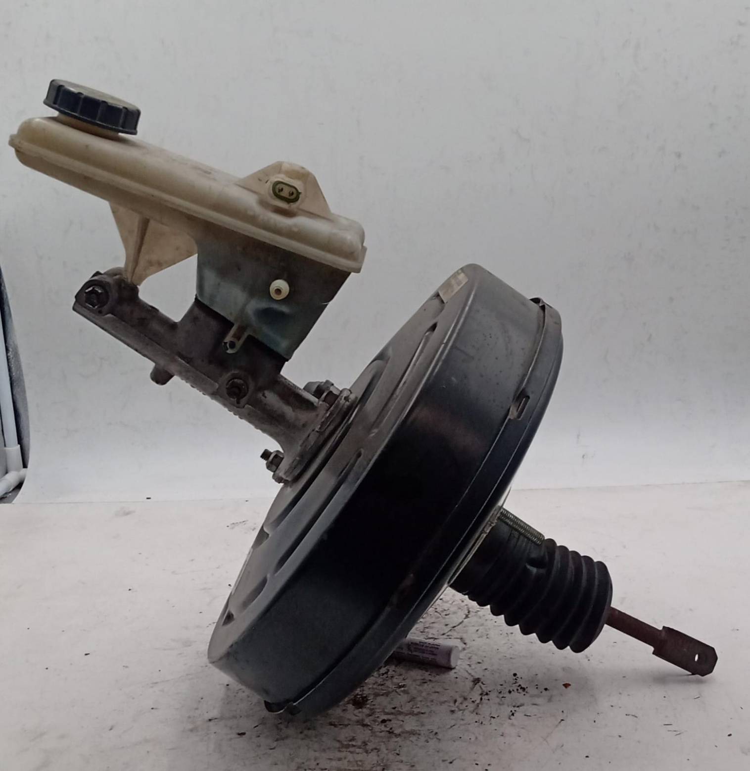 Servofreno con pompa