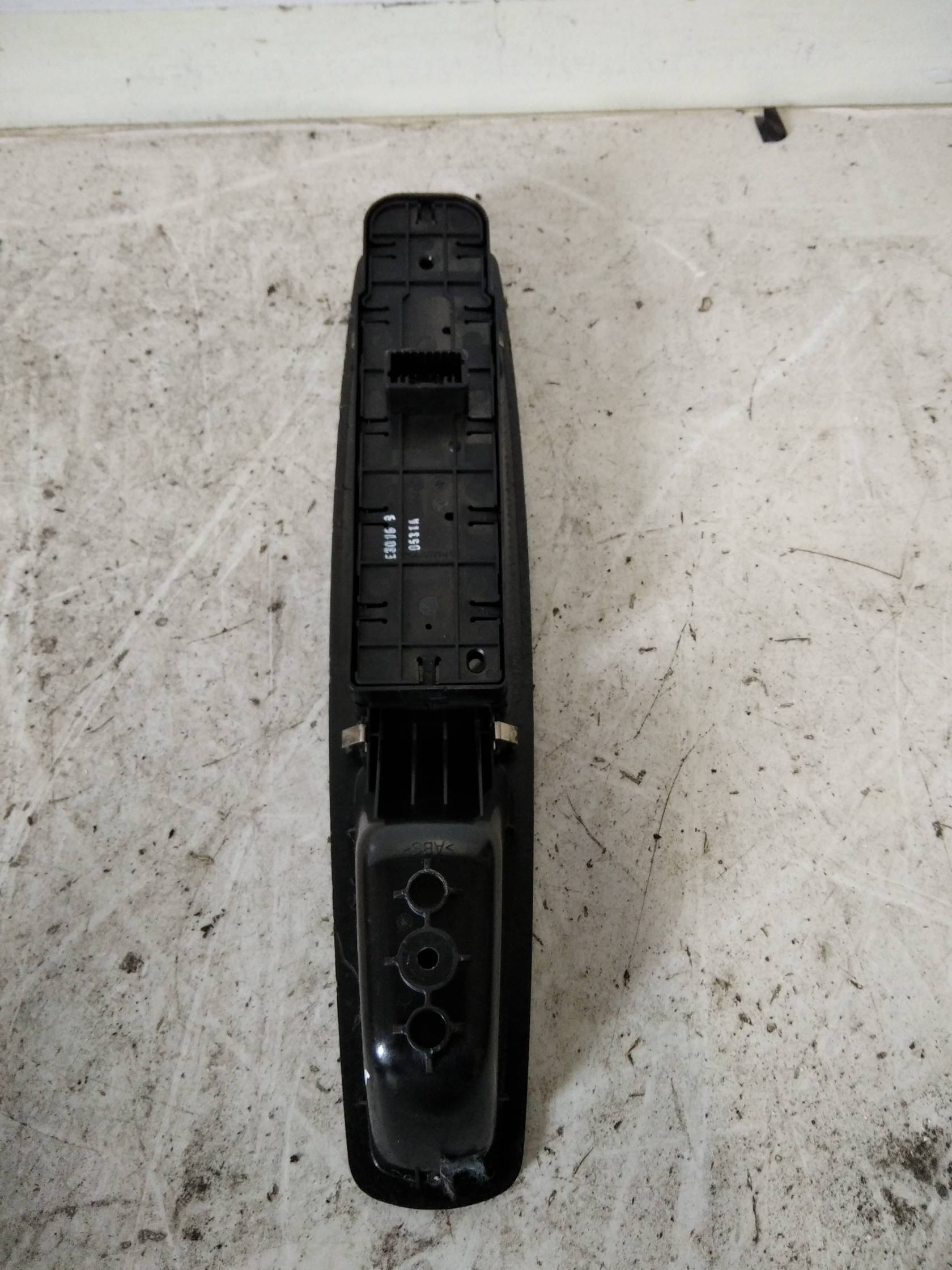 Interruttore alzacristalli porta ant. Interruttore alzacristalli porta ant.