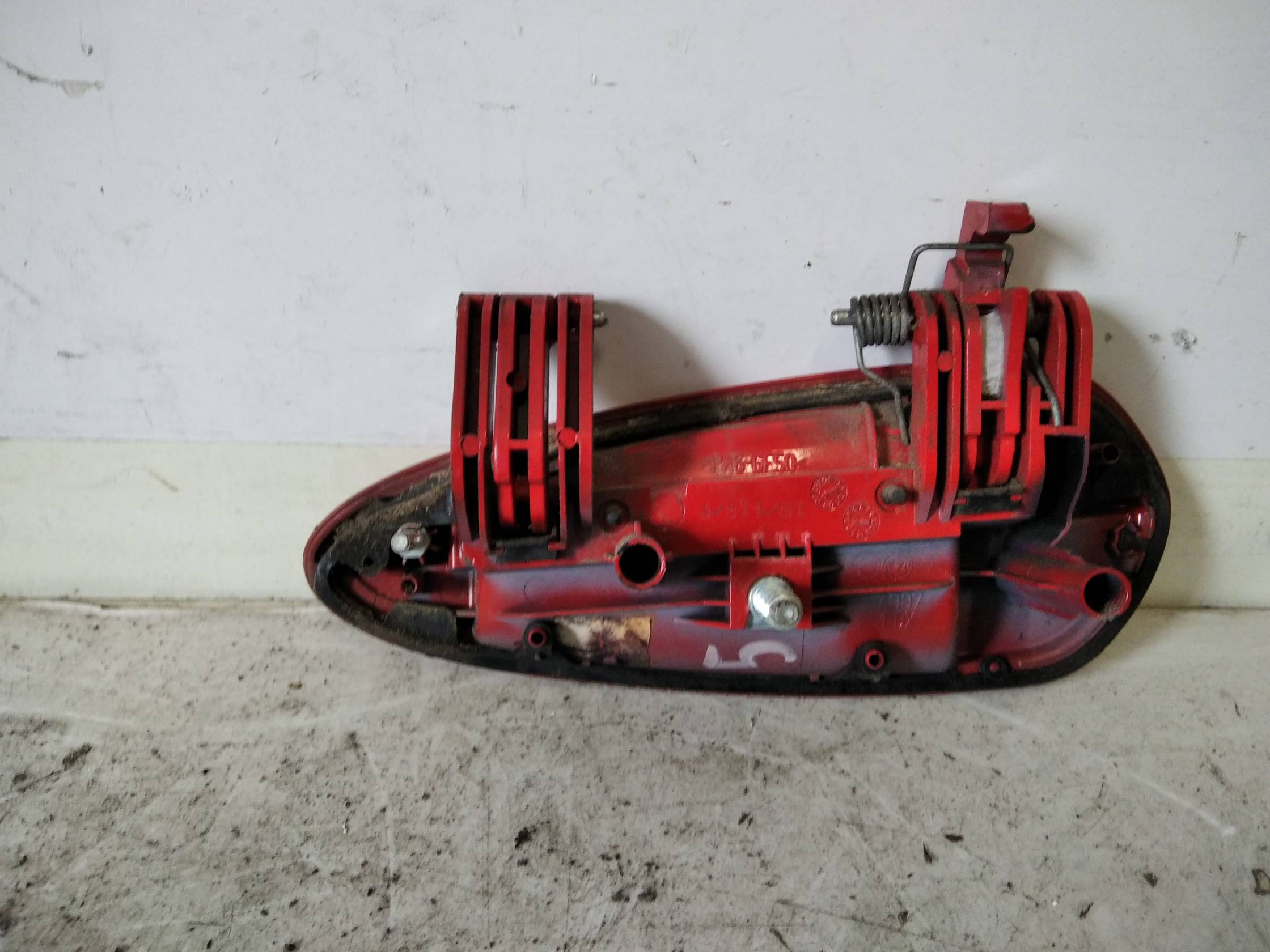 Maniglia porta ant. dx. Maniglia porta ant. dx.