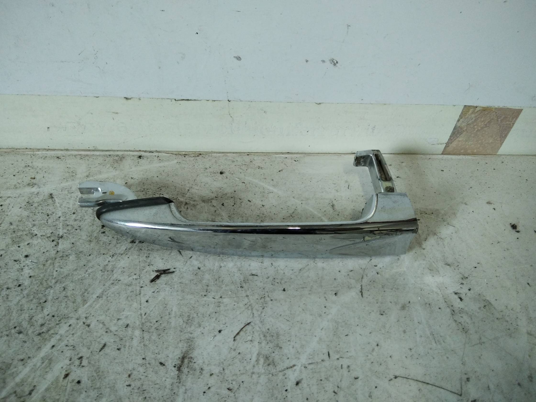 Maniglia porta ant. sx.