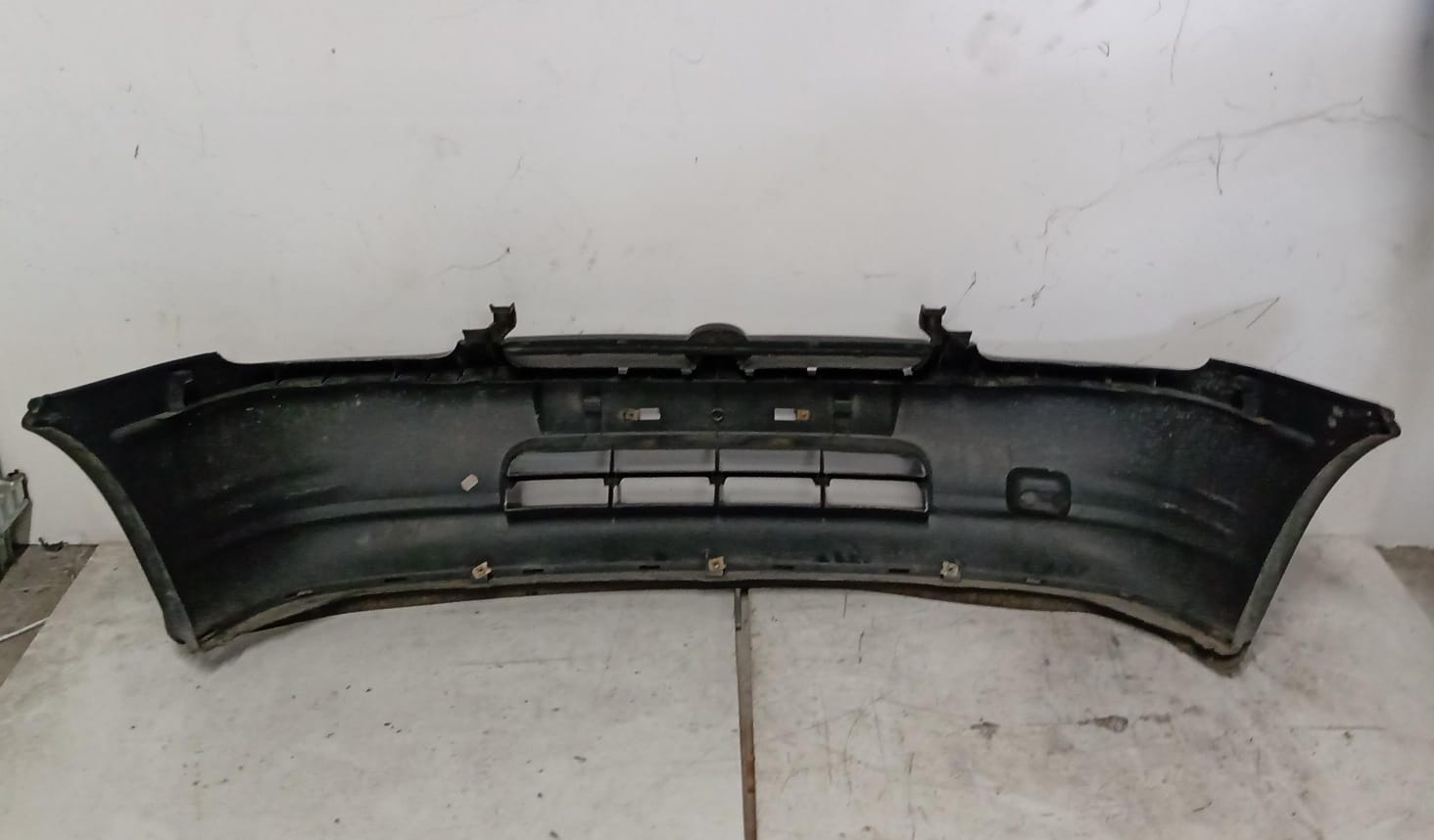 Paraurti anteriore