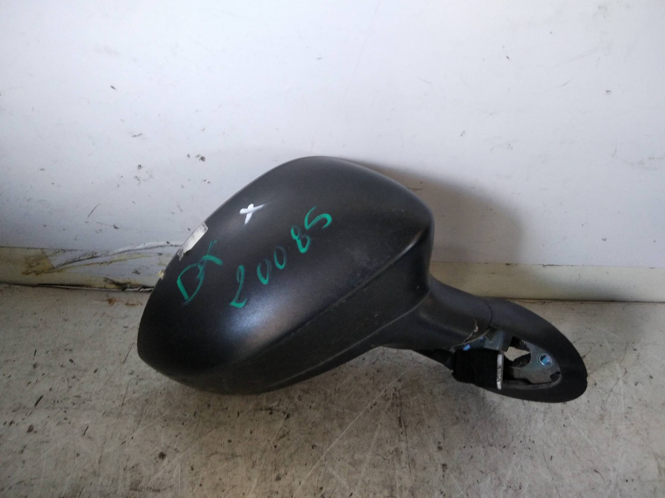 Retrovisore est. dx.