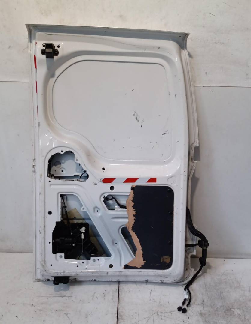 Porta posteriore da carico sinistra Porta posteriore da carico sinistra