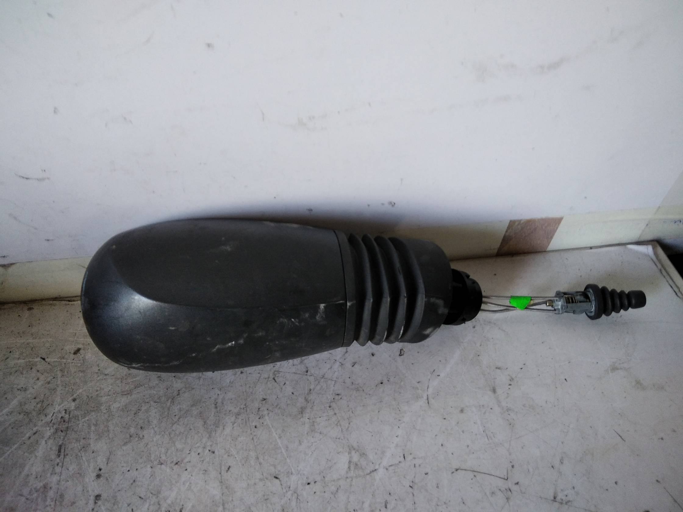 Retrovisore est. dx.