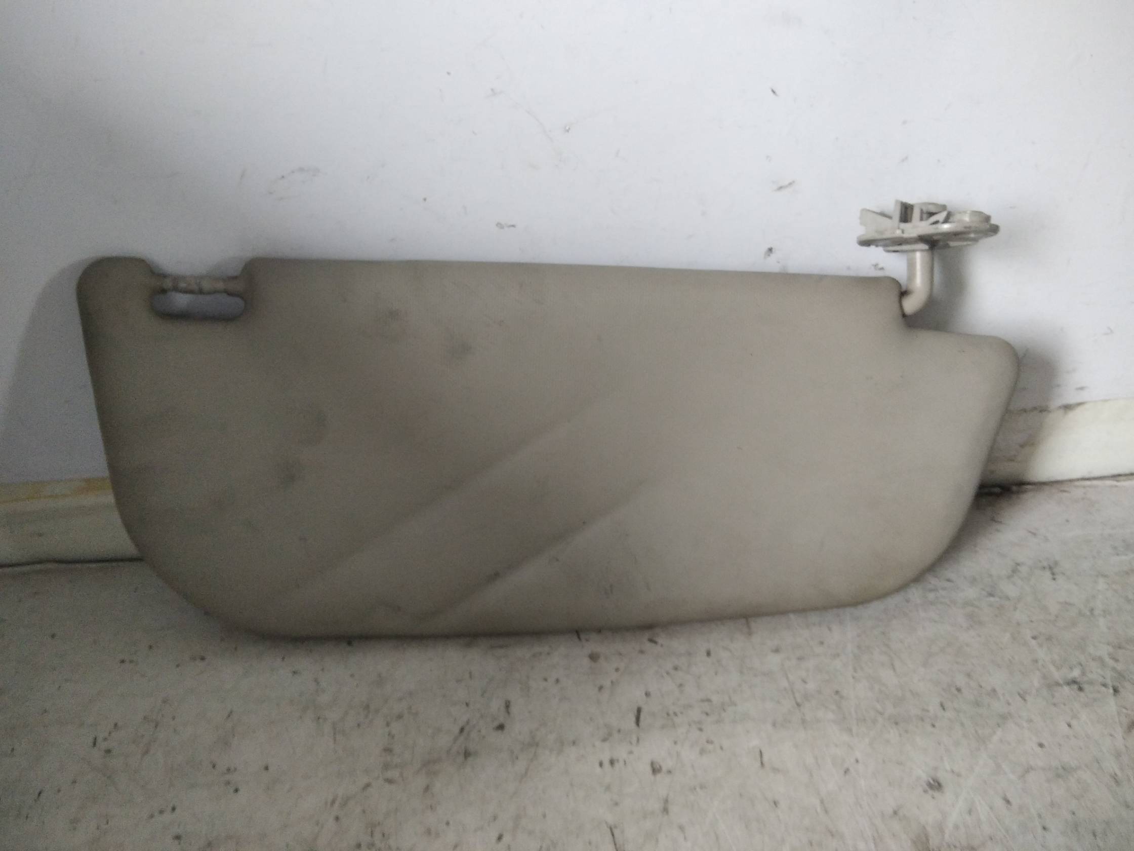 Aletta parasole parabrezza sx.