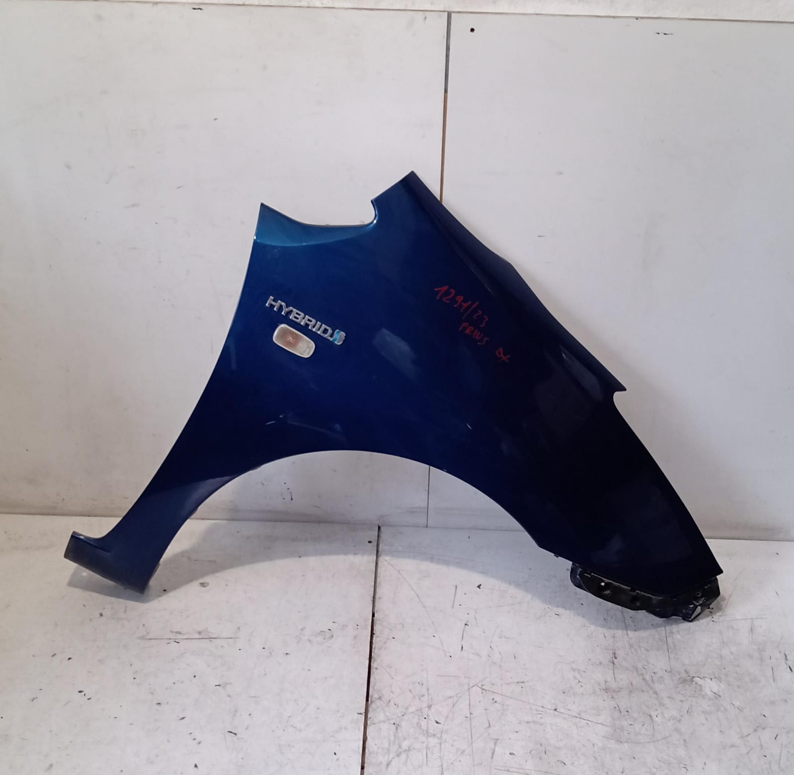 Parafango anteriore destro Parafango anteriore destro