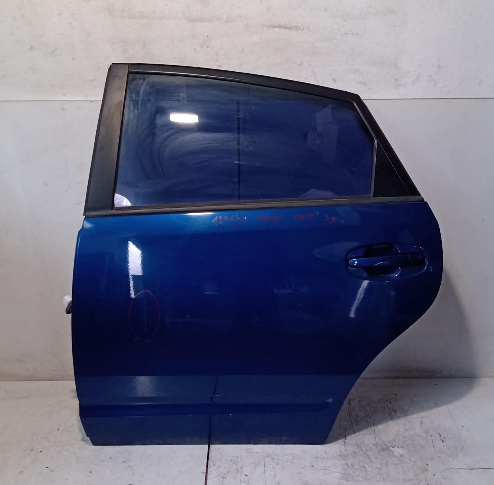 Porta posteriore sinistra Porta posteriore sinistra