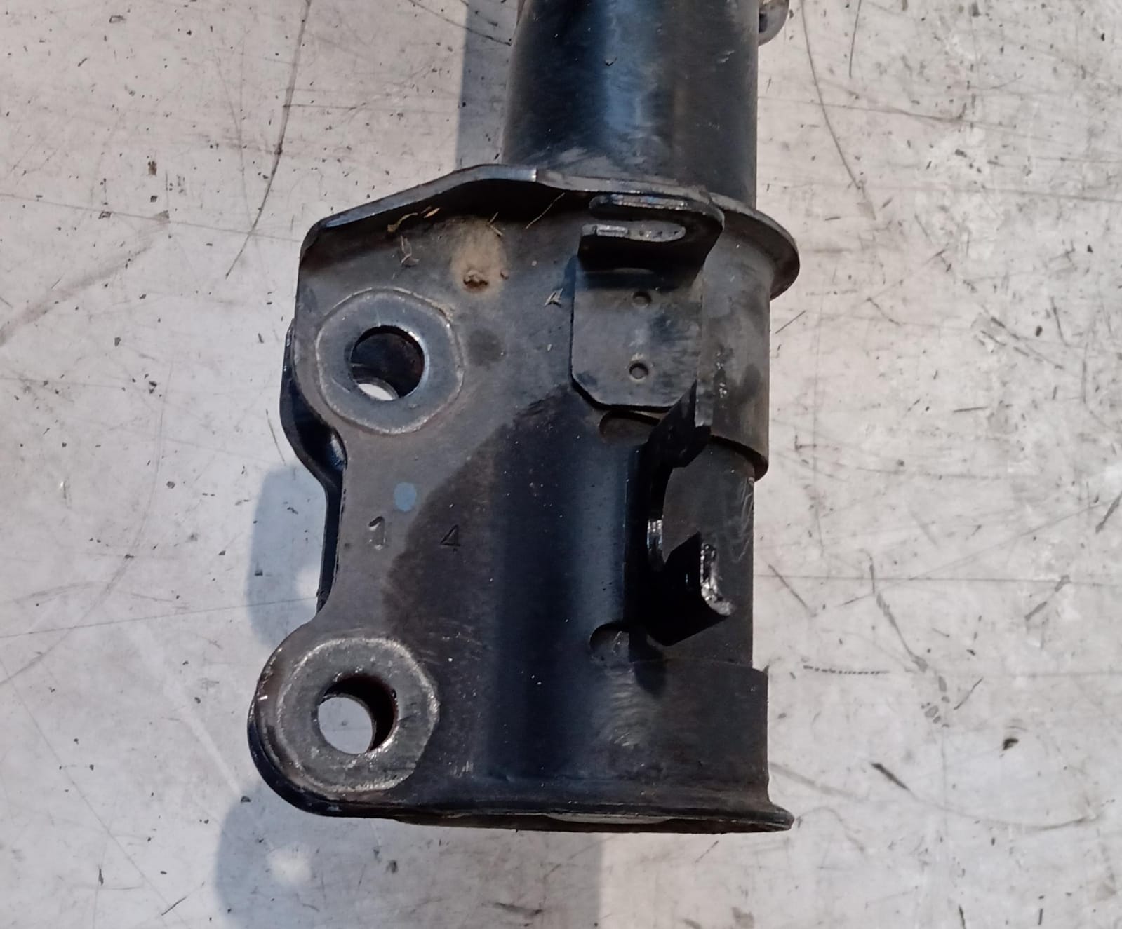 Ammortizzatore anteriore destro