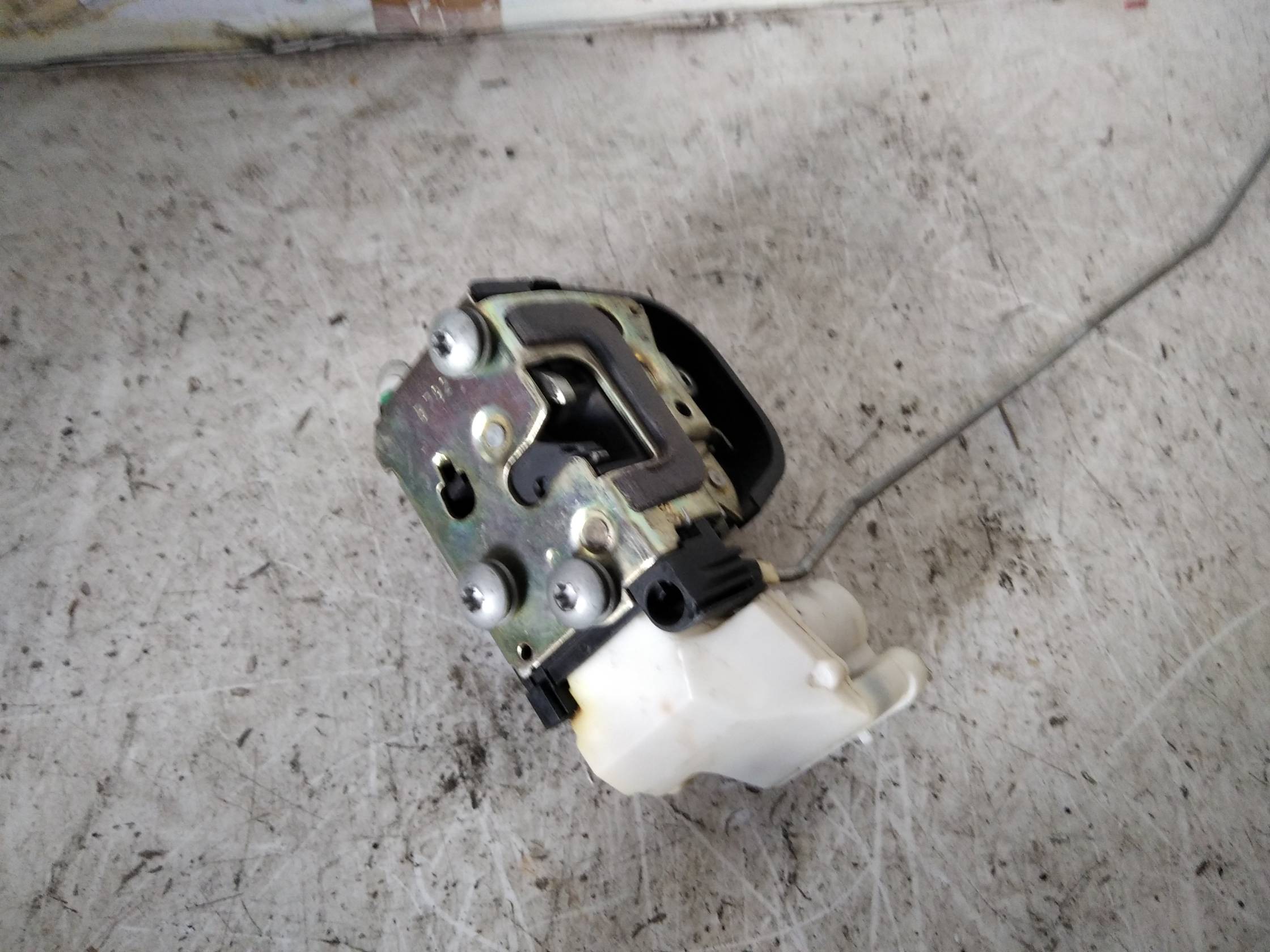 Serratura porta ant. sx.